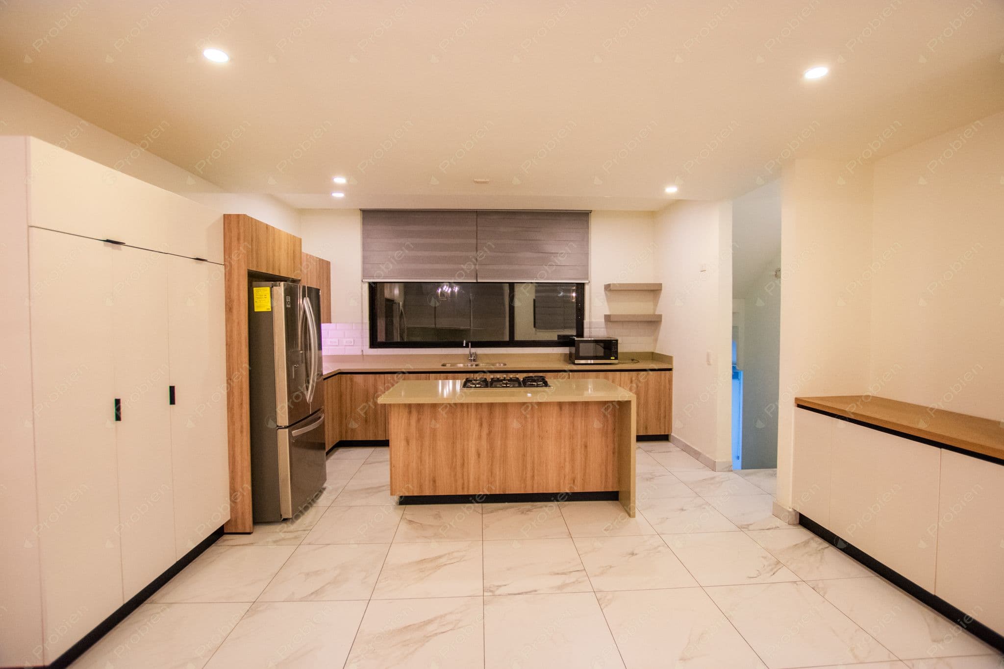 Townhouse en renta en Uptown, privada residencial exclusiva