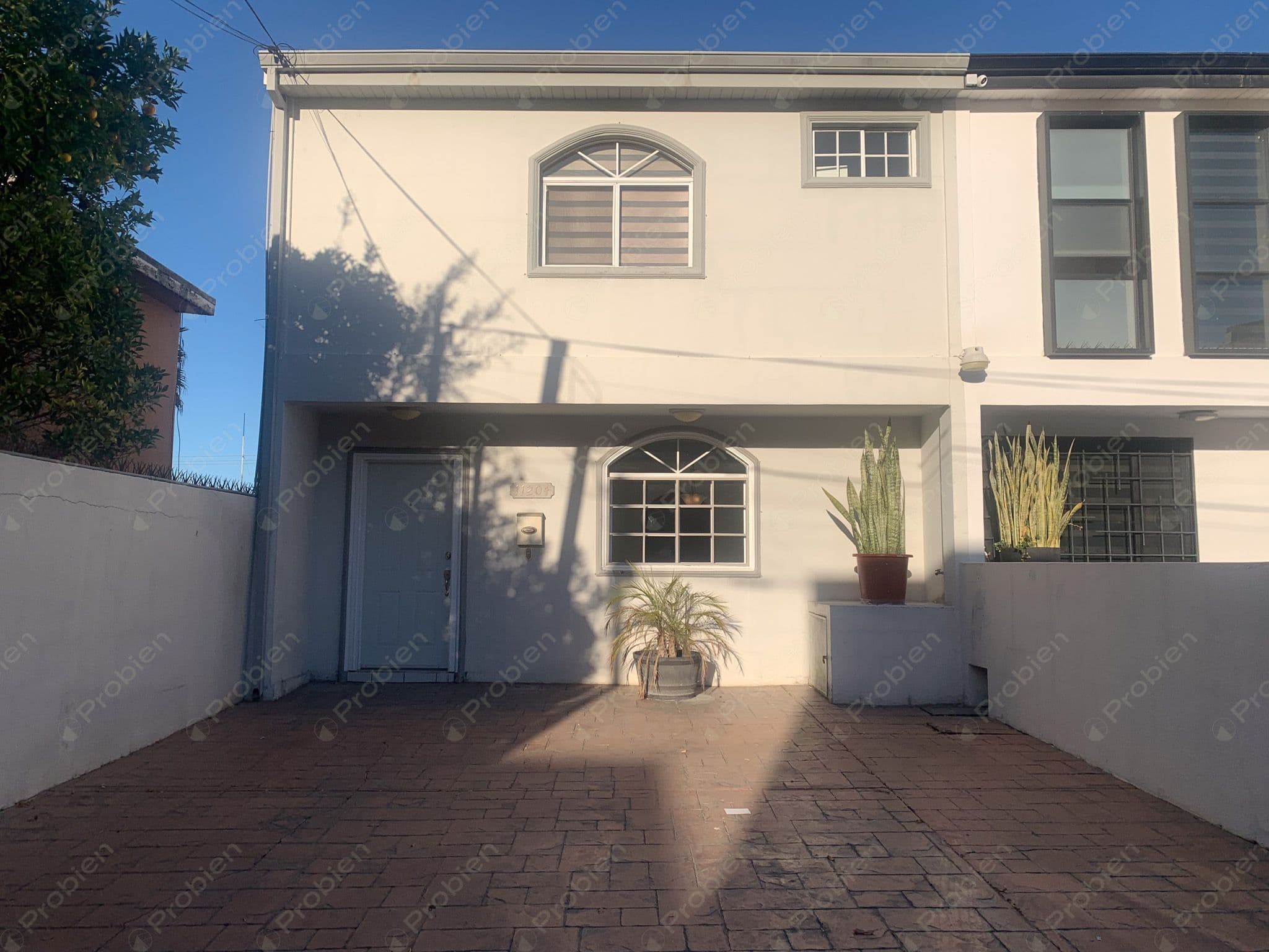 Casa en Renta en Colonia Hipódromo – Excelente Ubicación a una Cuadra de Soriana Ferias