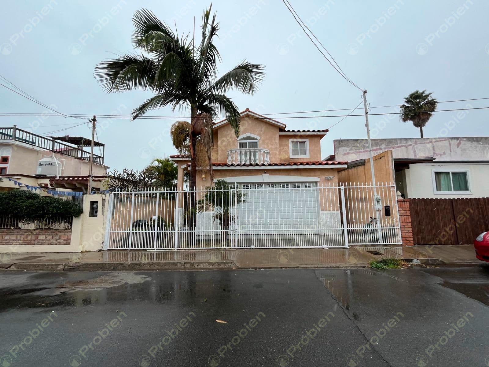 Casa en Venta - Playas de Rosarito Hacienda Floresta del Mar