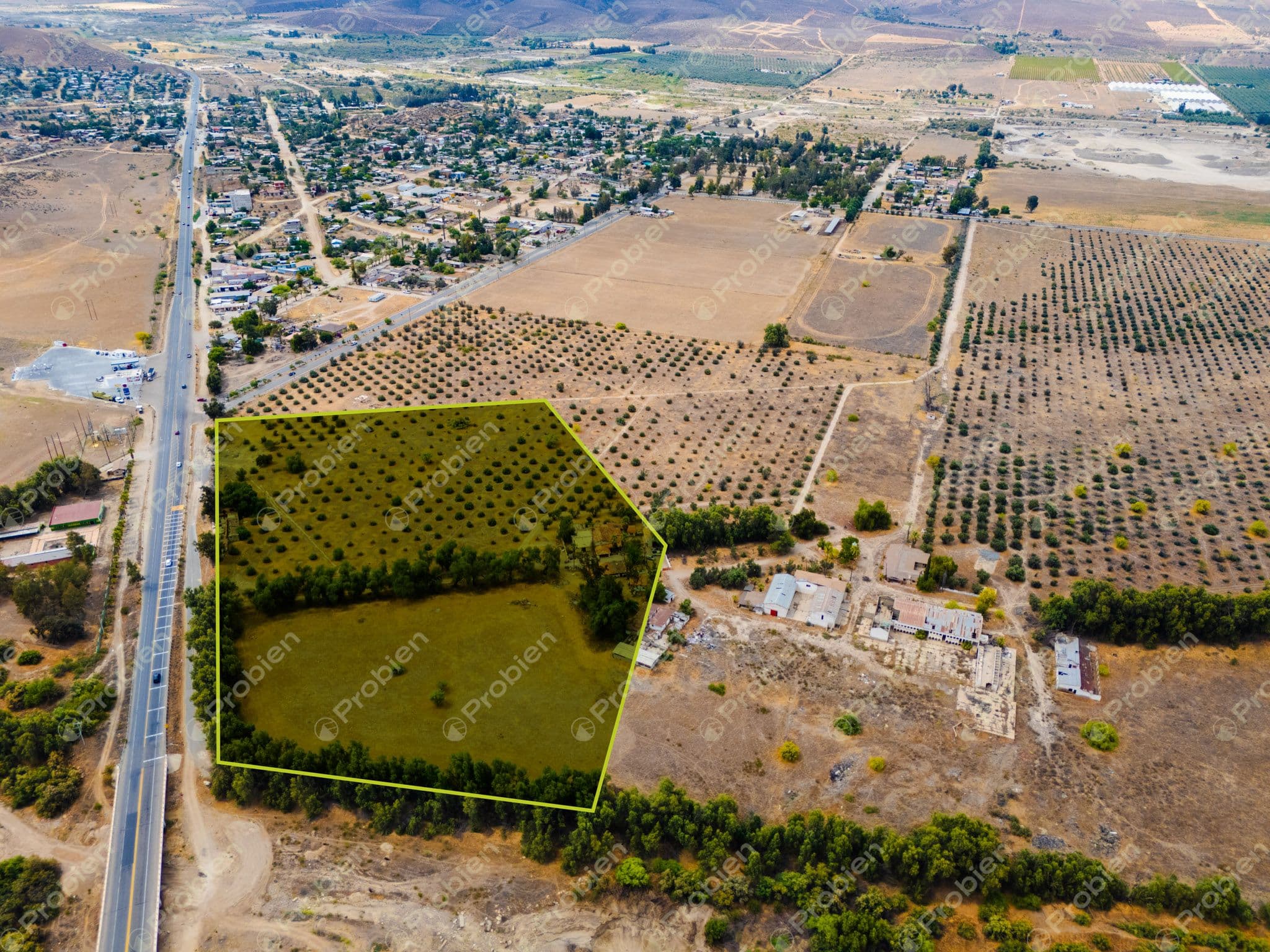 Terreno en Venta en Valle de las Palmas, Tecate – A Pie de Carretera con Potencial Industrial y Habitacional