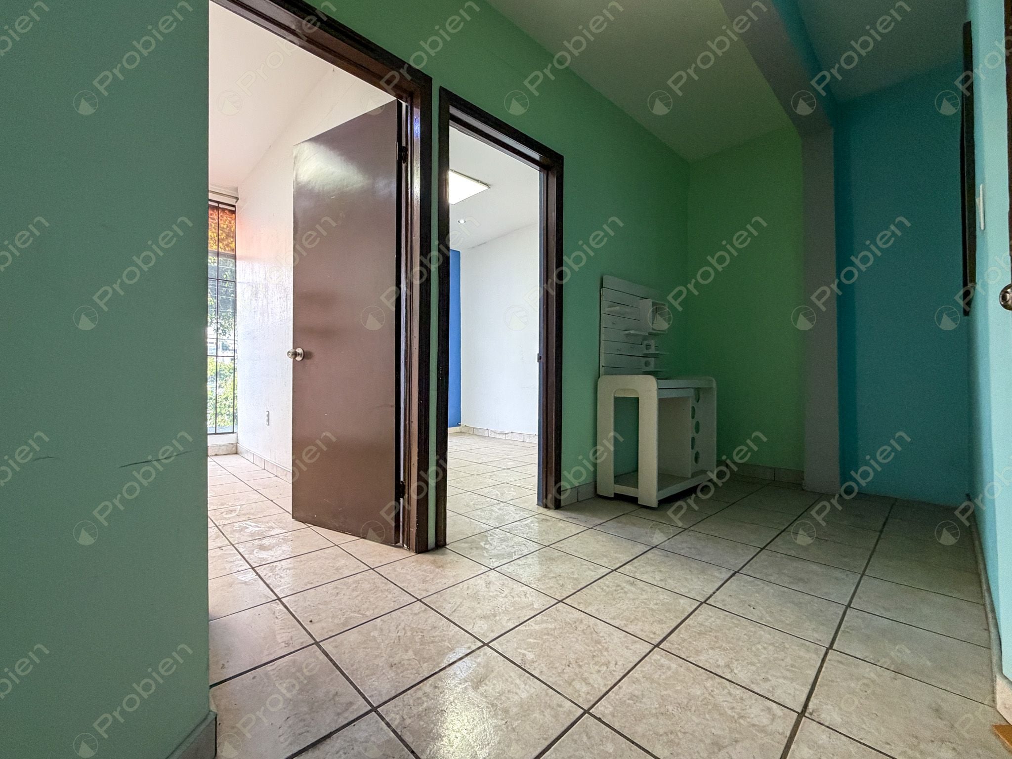 Oficinas o consultorios en renta en Calle Cuarta Díaz Mirón, Zona Centro de Tijuana - Foto 11 de 14