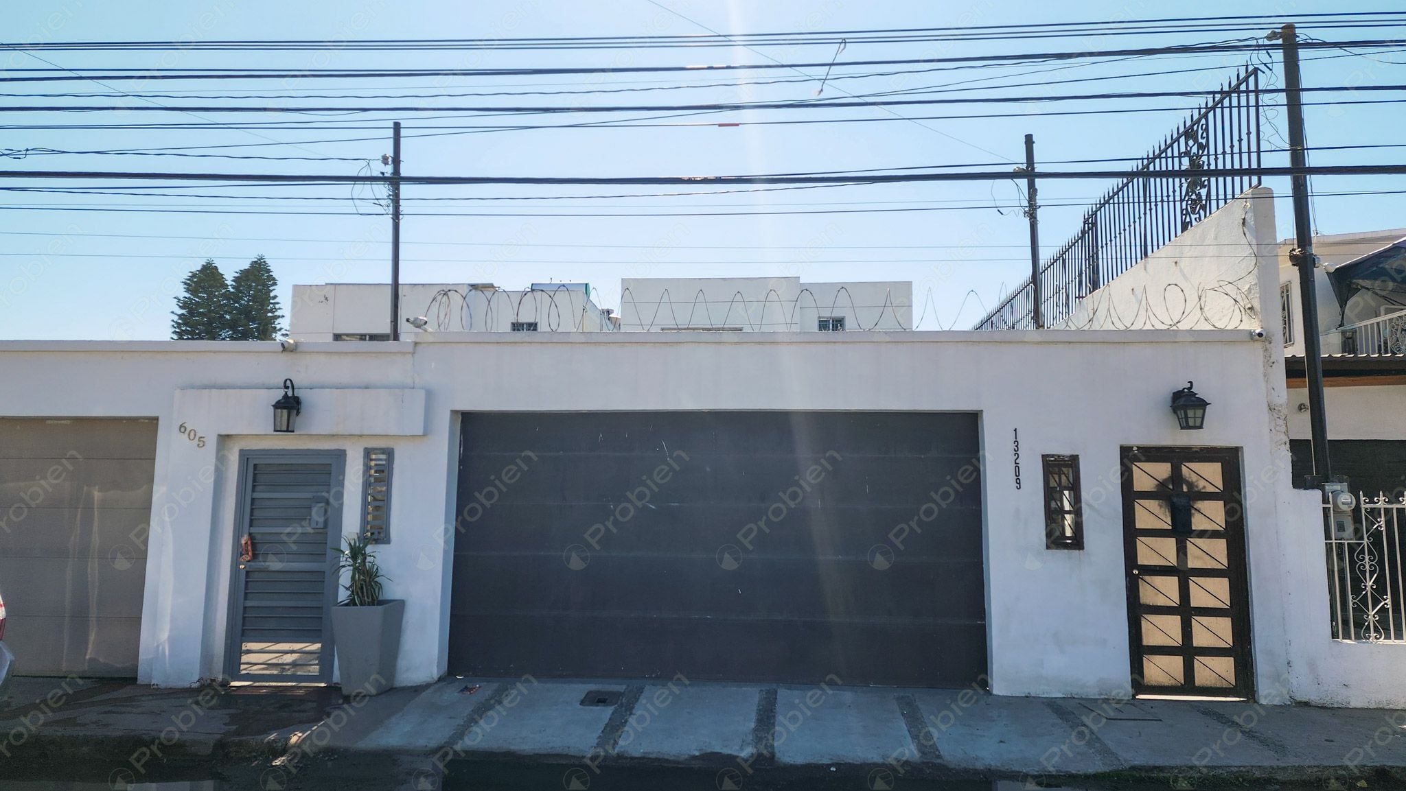 Casa en Renta en Colonia Buena Vista, Tijuana – Ideal para Uso Residencial o Comercial - Foto 1 de 32