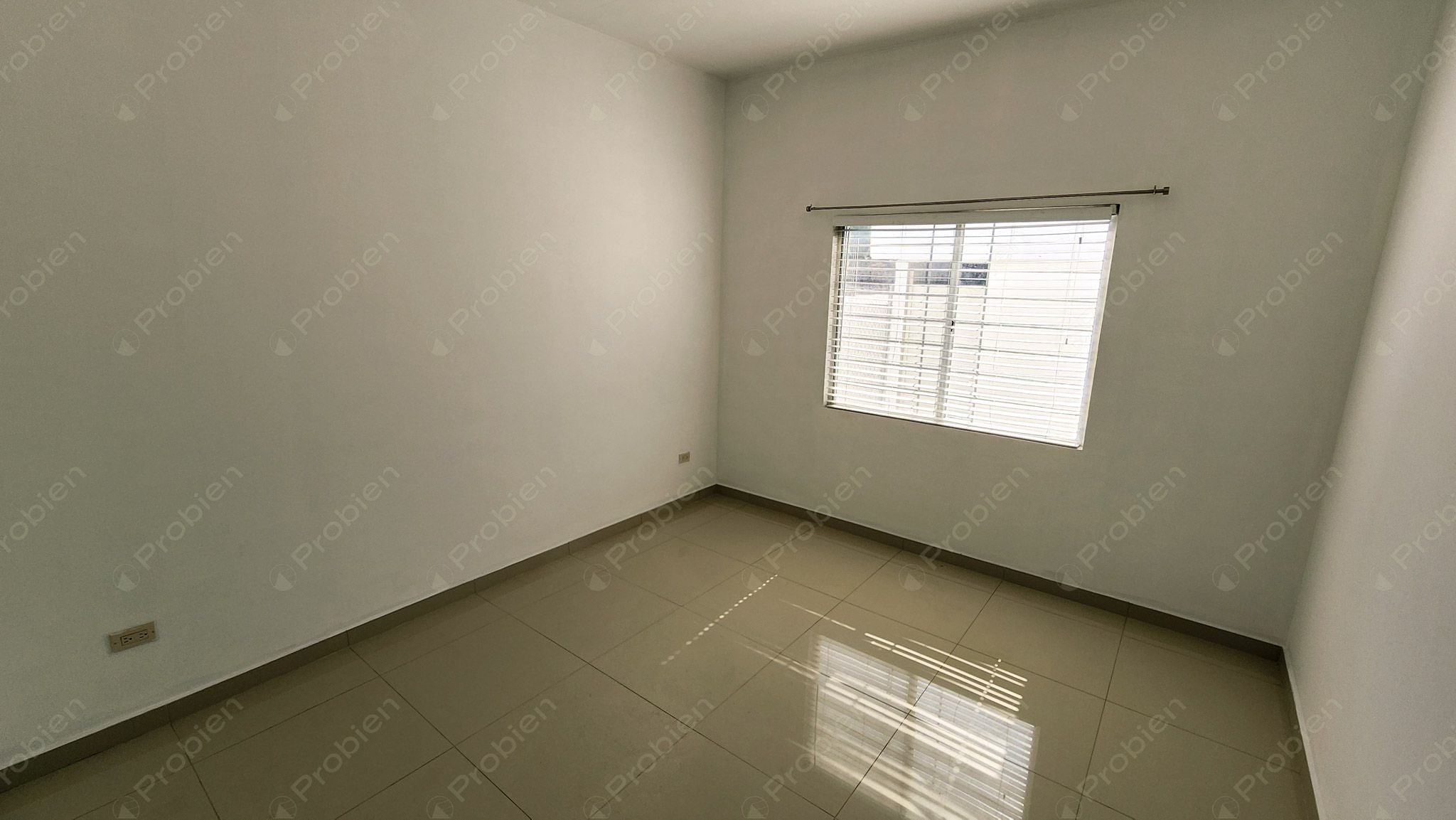 Casa en Renta en Colonia Buena Vista, Tijuana – Ideal para Uso Residencial o Comercial - Foto 15 de 32