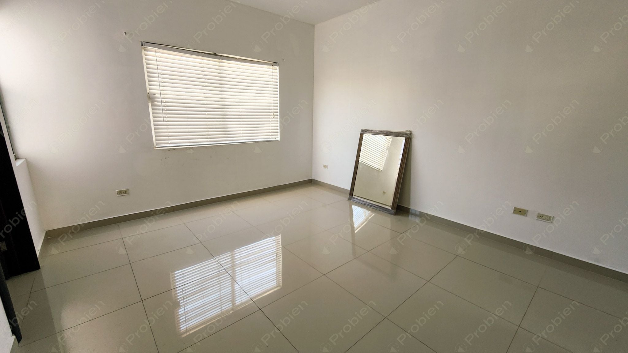 Casa en Renta en Colonia Buena Vista, Tijuana – Ideal para Uso Residencial o Comercial - Foto 21 de 32