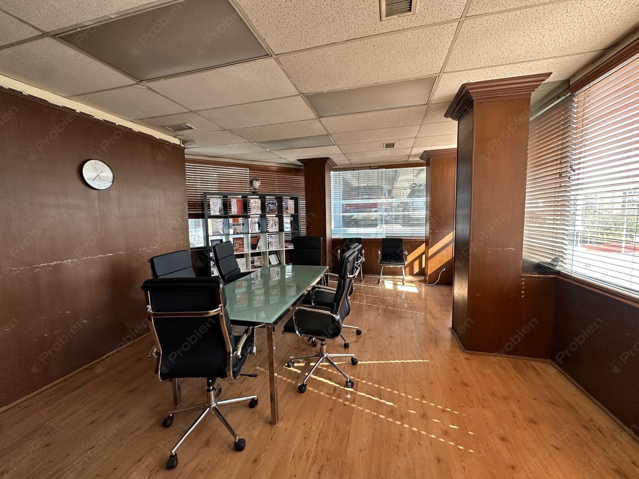 Oficina penthouse en Renta en Zona Río - Ubicación Estratégica cerca de Paseo de los Héroes con vista a la ciudad - Foto 17 de 18