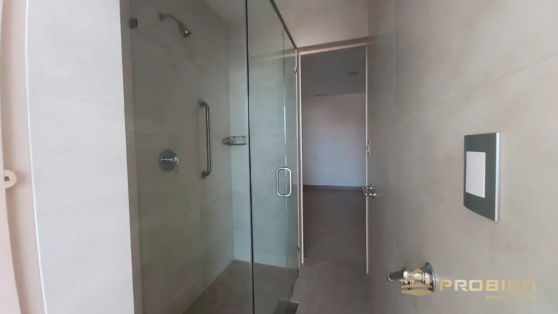 Oficina en Renta - Plaza Financiera - Foto 16 de 21