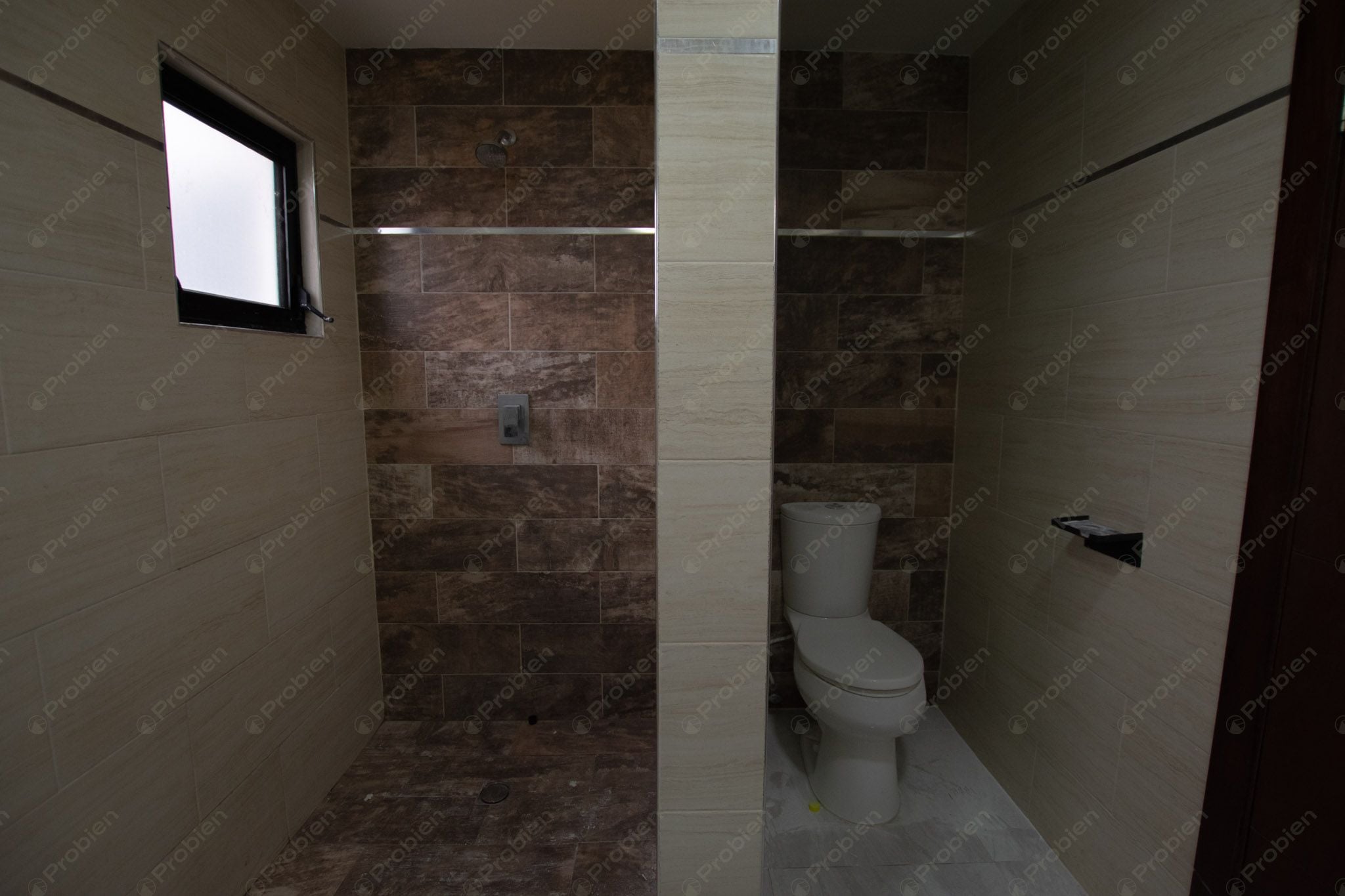 Moderna Casa en Renta en Rosarito – 3 Niveles, Terraza y Amplio Patio - Foto 22 de 22