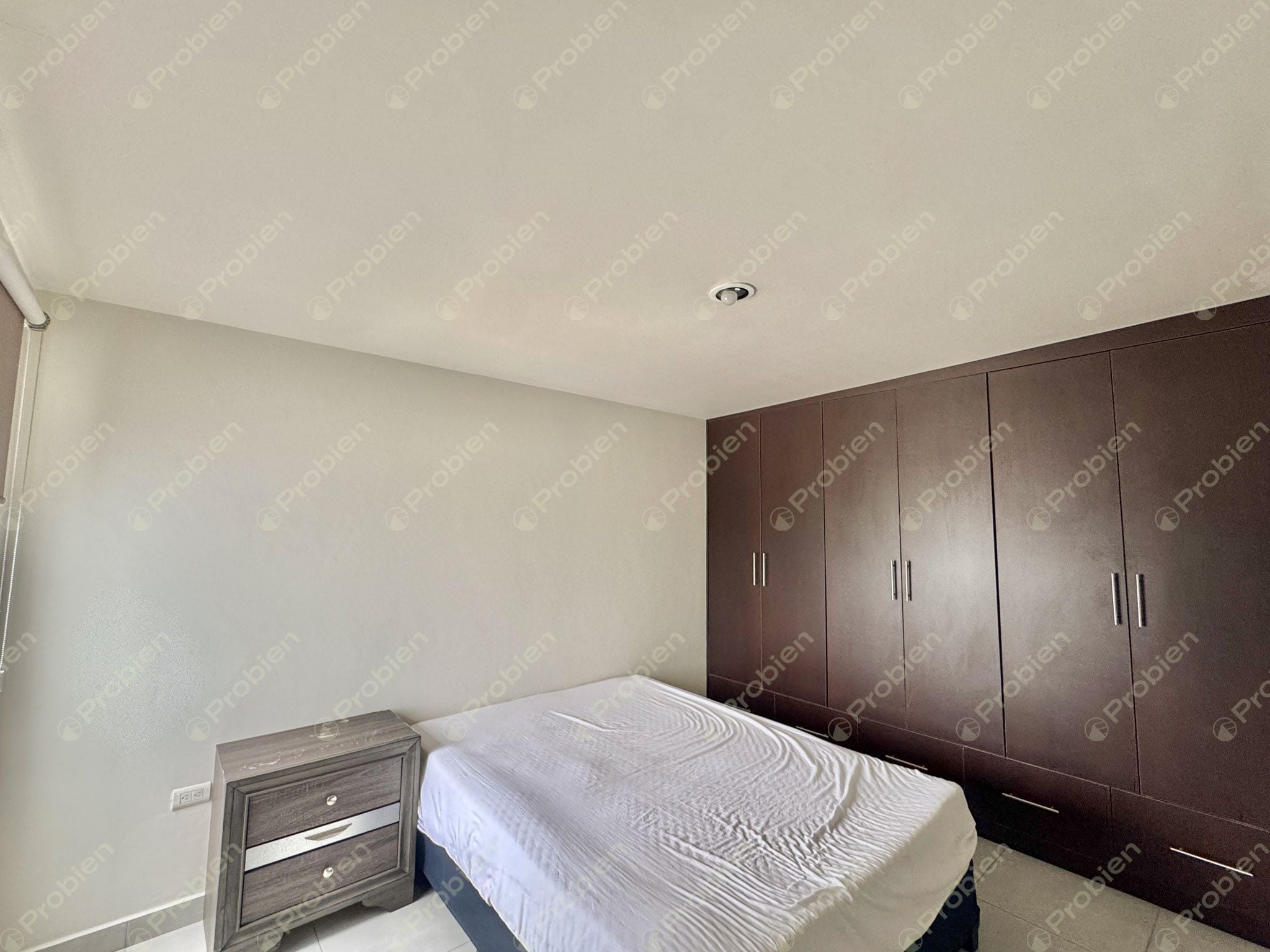 Departamento Amueblado en Renta en La Rioja – 3 Recámaras y Amenidades Completas - Foto 12 de 14