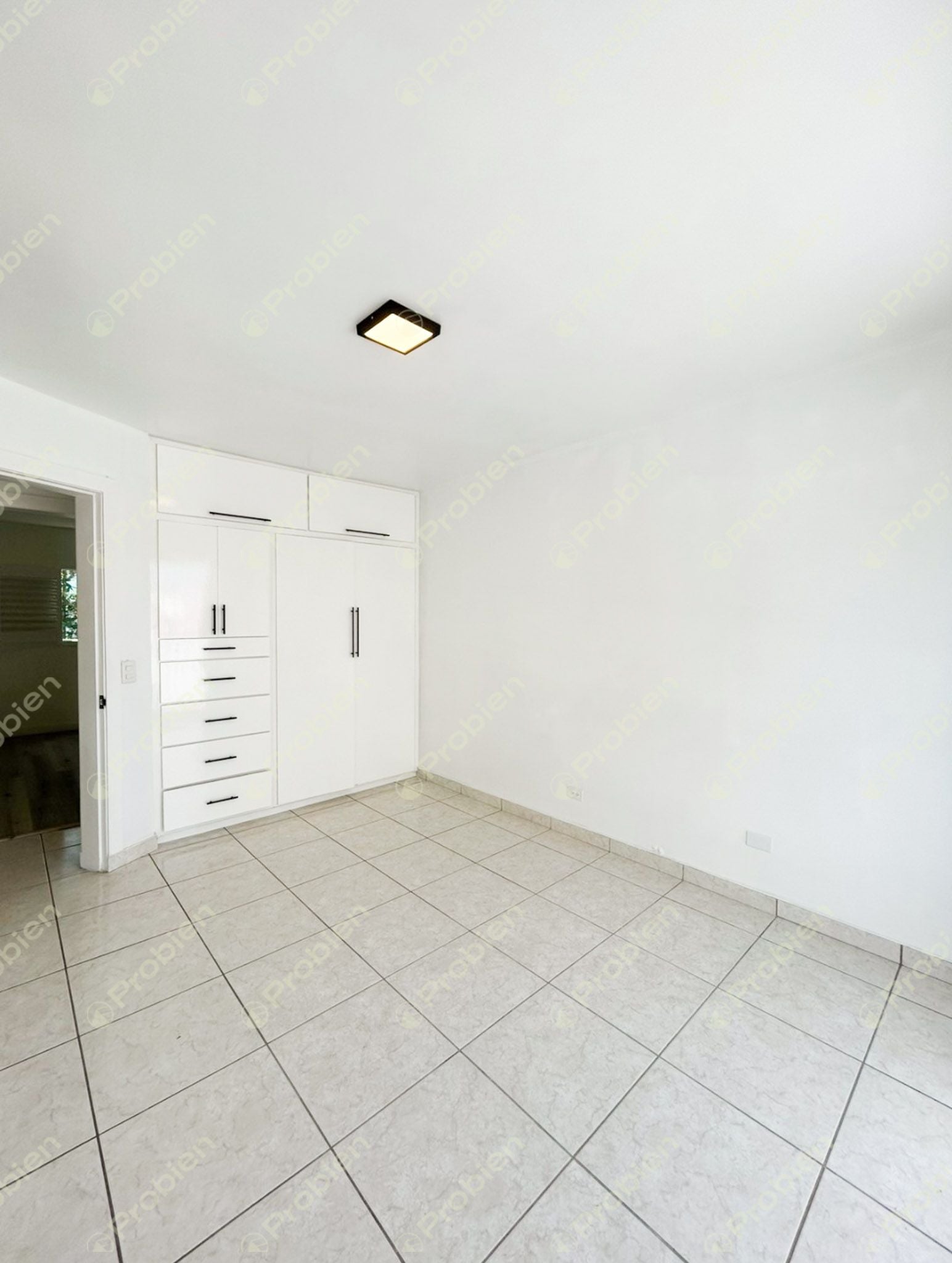 Casa en Venta en Playas de Tijuana – 3 Recámaras y 3 Estacionamientos - Foto 3 de 10