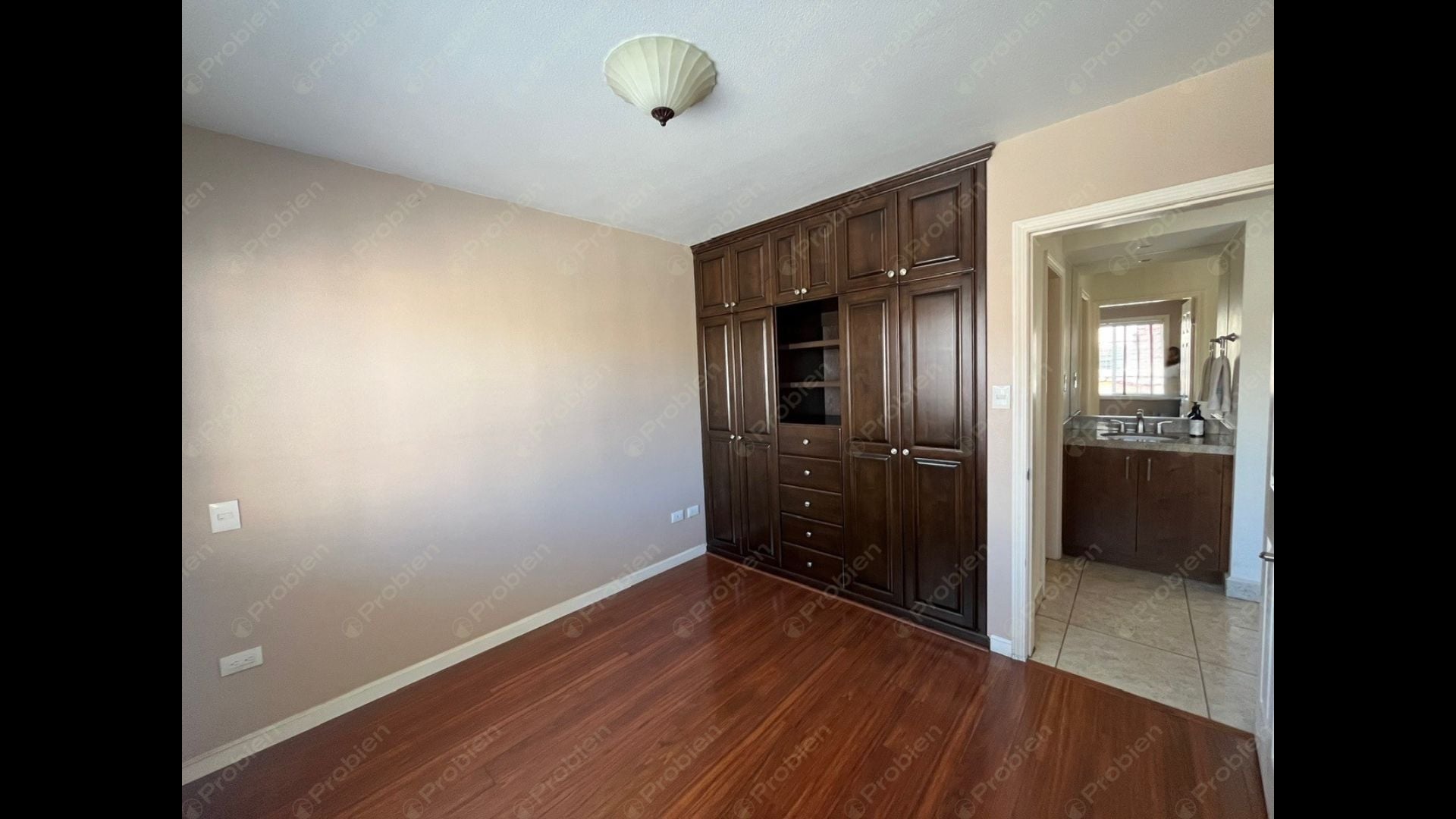 Hermosa Casa en Renta en La Cúspide, Playas de Tijuana – Seguridad, Confort y Amenidades de Lujo - Foto 16 de 23