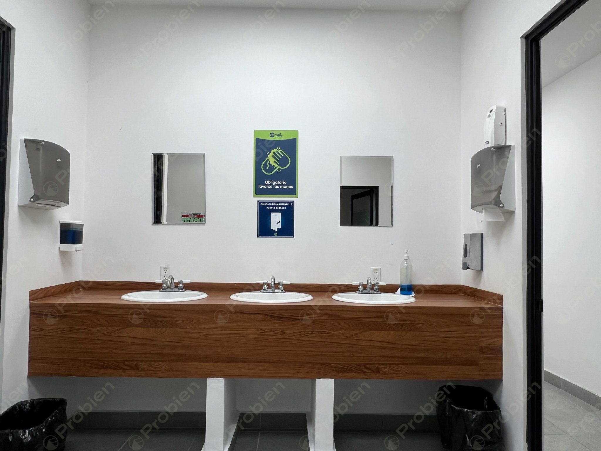 Oficina en Renta Coworking 59.44 m² - En Plaza Alameda Otay - Foto 8 de 10