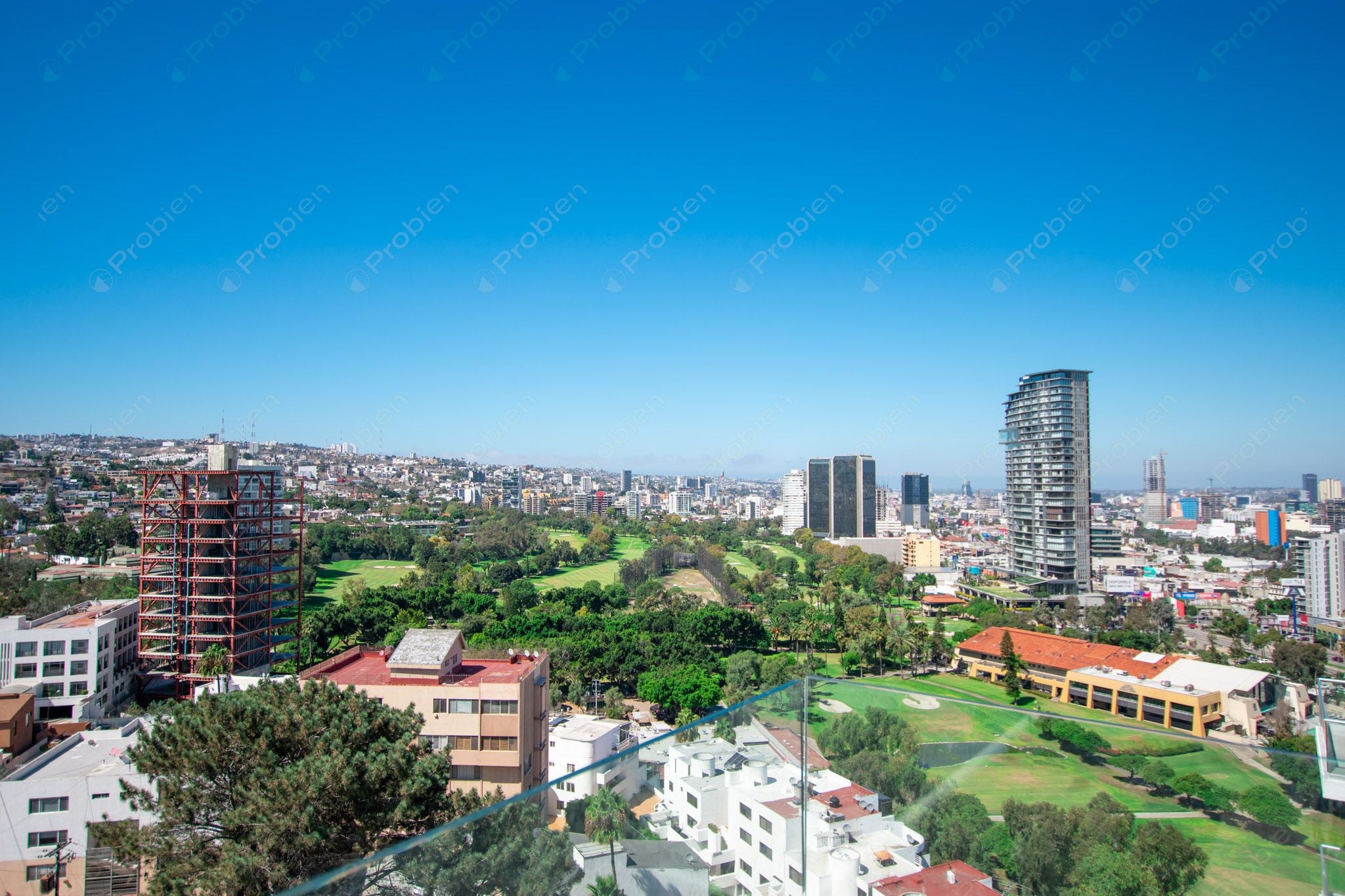 Penthouse Amueblado en Renta con Vista al Campo de Golf en Chapultepec Este – Diseño y Confort de Lujo - Foto 8 de 21