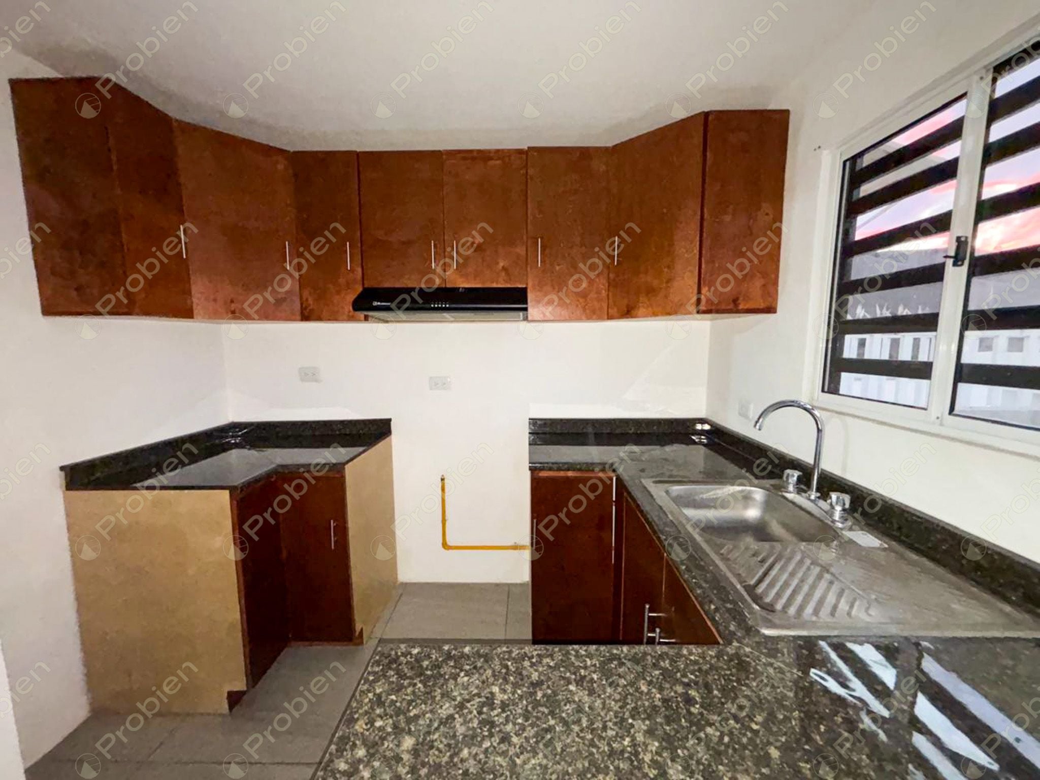 Casa en renta de 3 recámaras en Privada Mar de Bering, Privadas del Pacífico - Foto 4 de 16