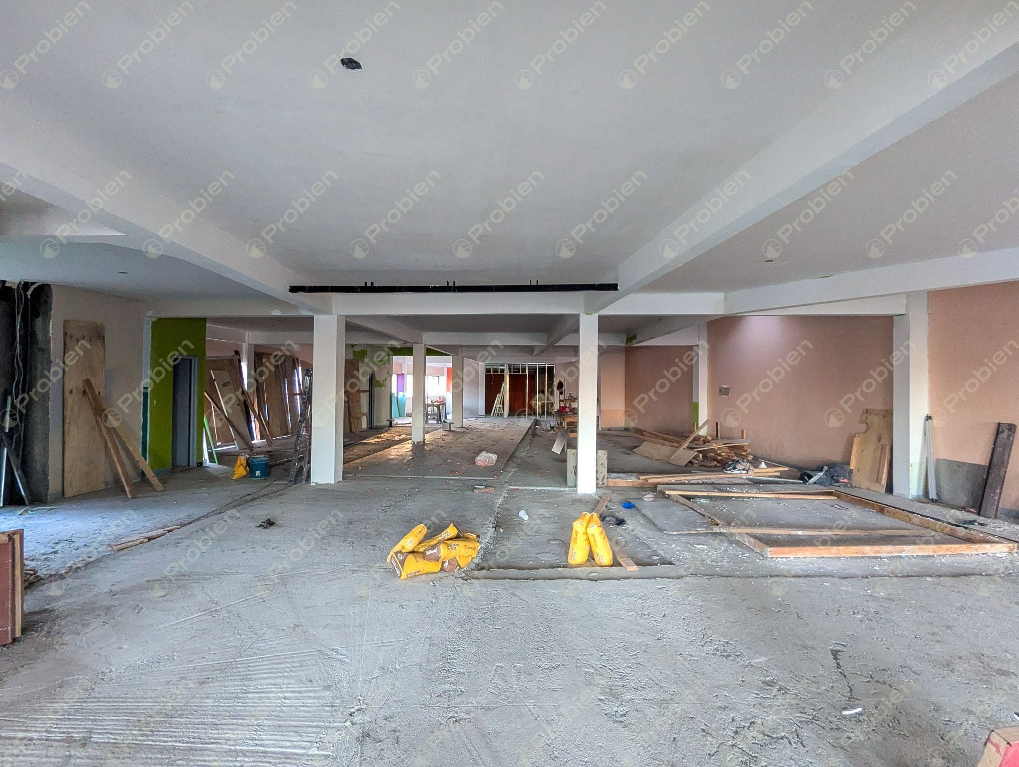 Locales en Renta - La Vía Plaza en las Ferias - Foto 5 de 9