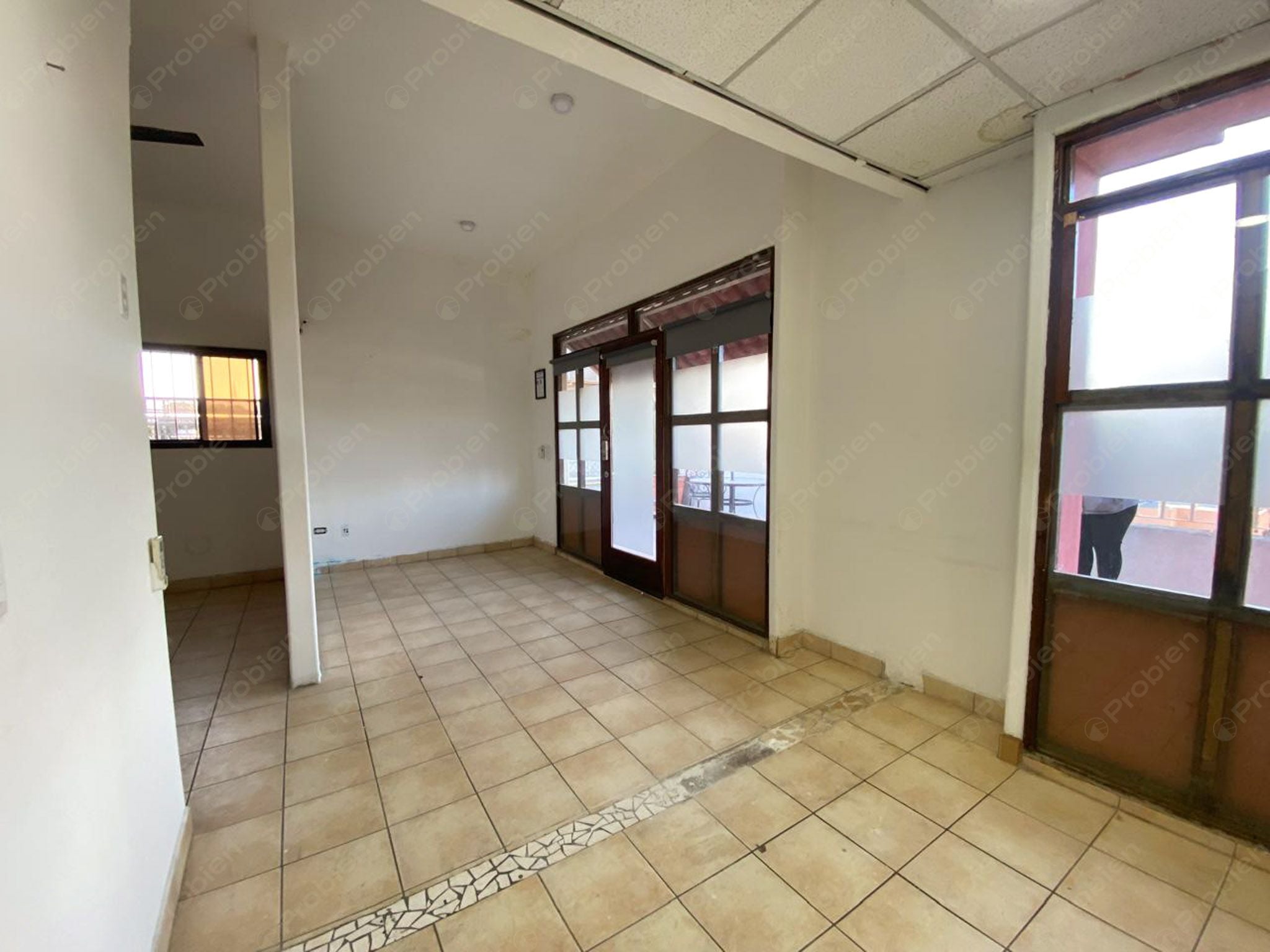 Oficina en Renta en Zona Urbana Río - Espacio Amplio y Bien Ubicado - Foto 6 de 16