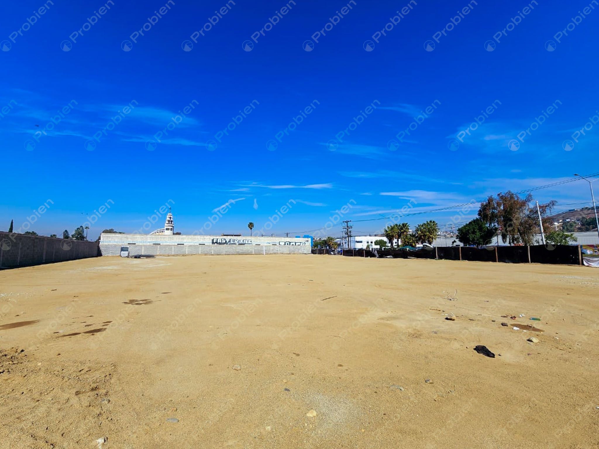 Terreno Comercial en Renta - Blvd. Insurgentes - Foto 9 de 10