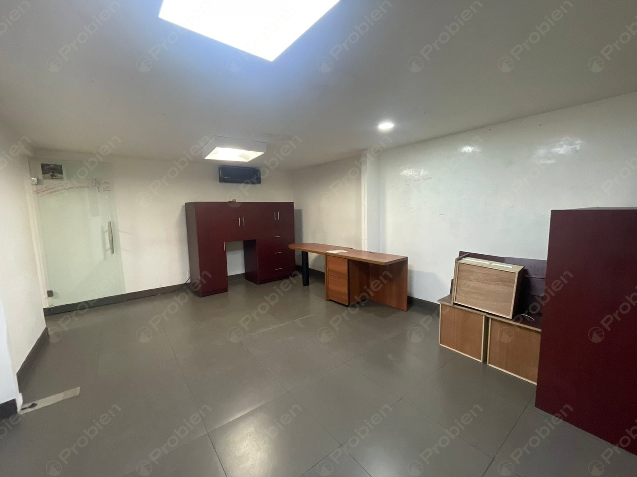 Oficina en Renta - Business Center en Zona Rio Planta Baja - Foto 8 de 12