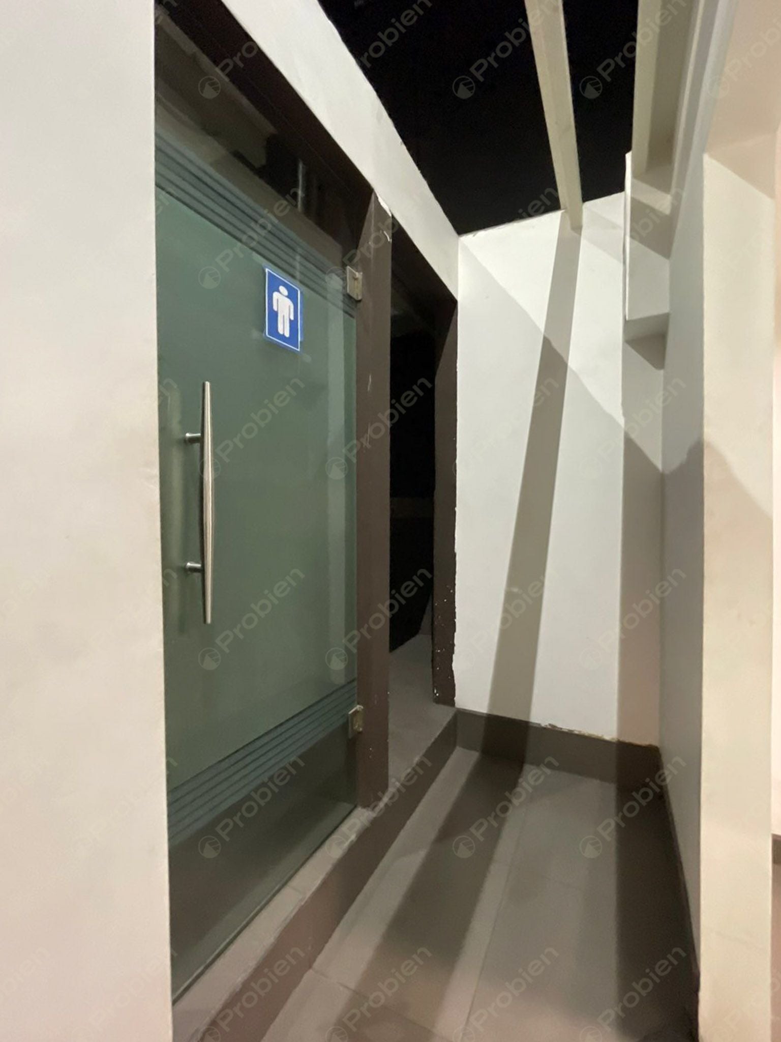 Oficina en Renta - Business Center en Zona Rio Planta Baja - Foto 11 de 12