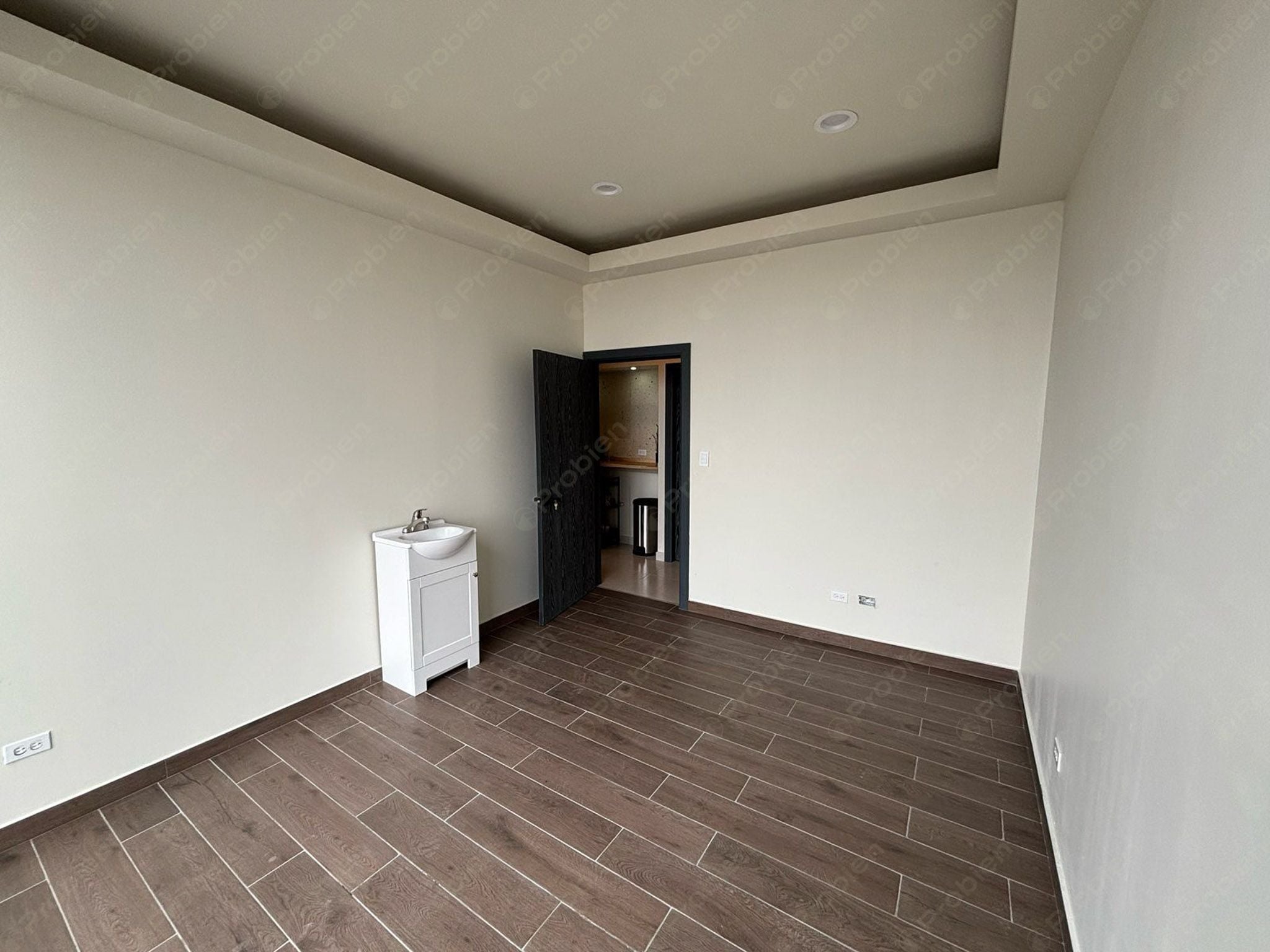 Consultorio en Renta en Torre Médica Otay - Ideal para Turismo Médico C2 - Foto 2 de 17