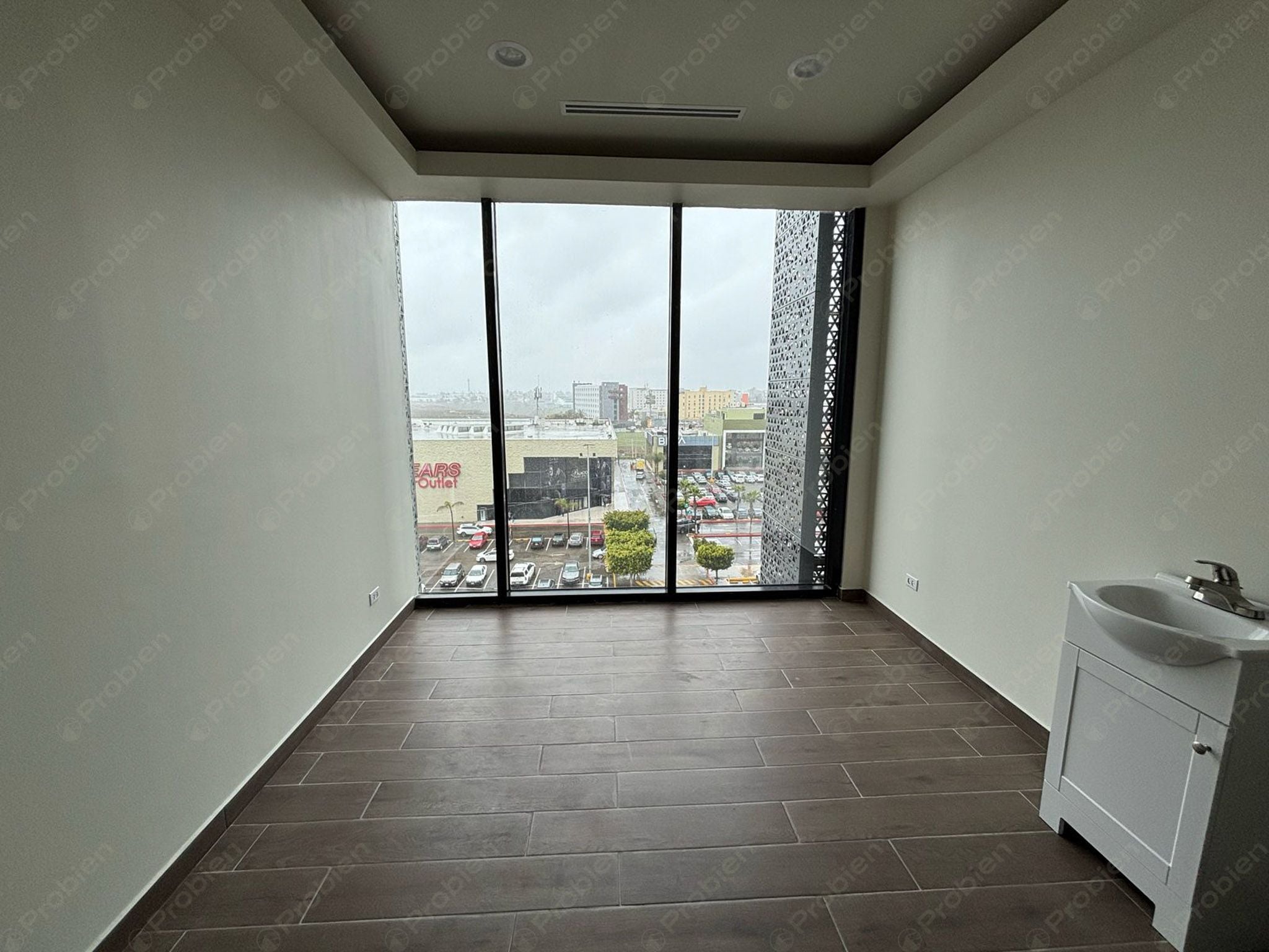 Consultorio en Renta en Torre Médica Otay - Ideal para Turismo Médico C2 - Foto 3 de 17