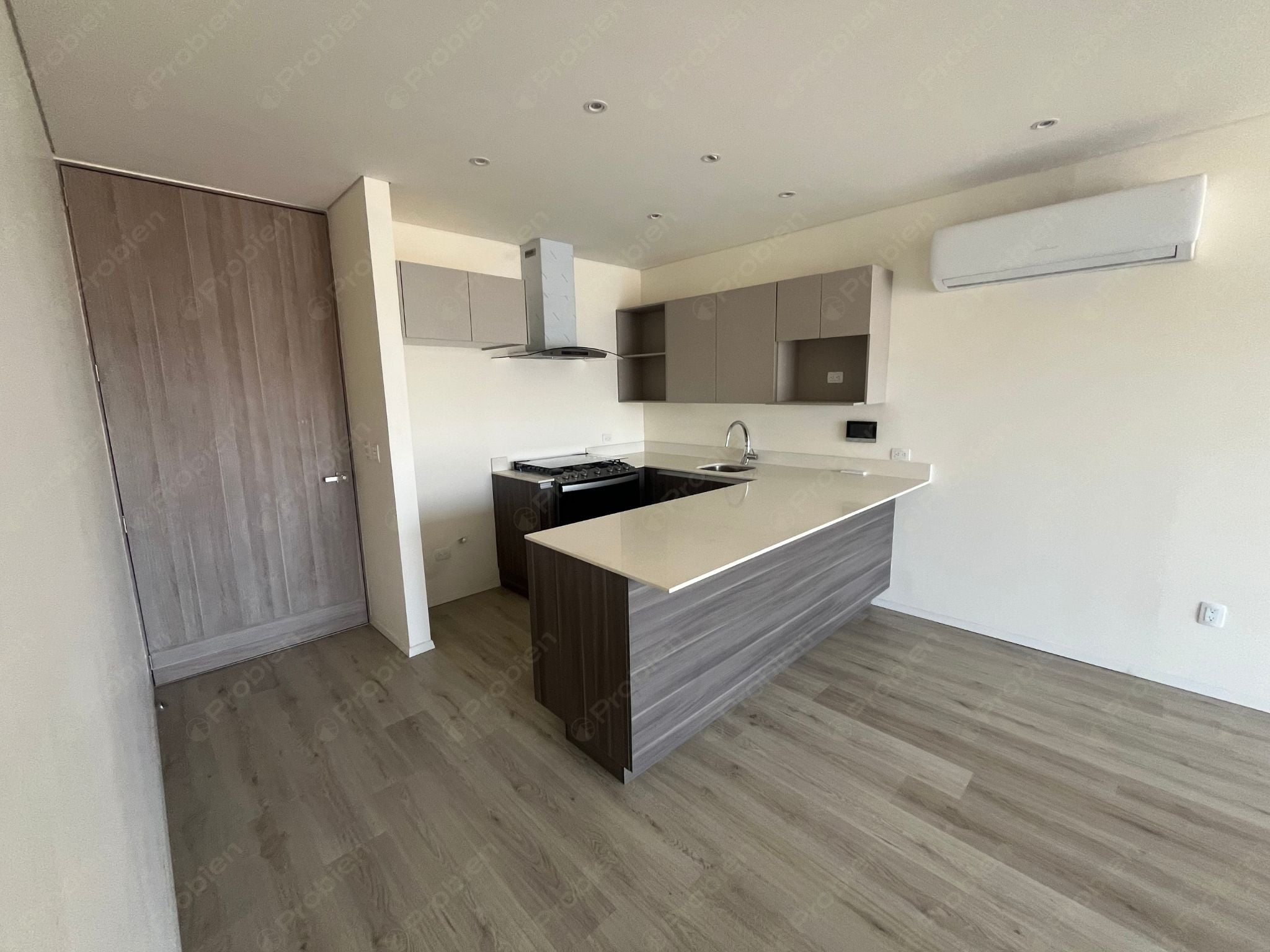 Departamento en Venta en Levant Campestre – 3 Recámaras, Vista al Estadio y Amenidades de Lujo - Foto 21 de 36