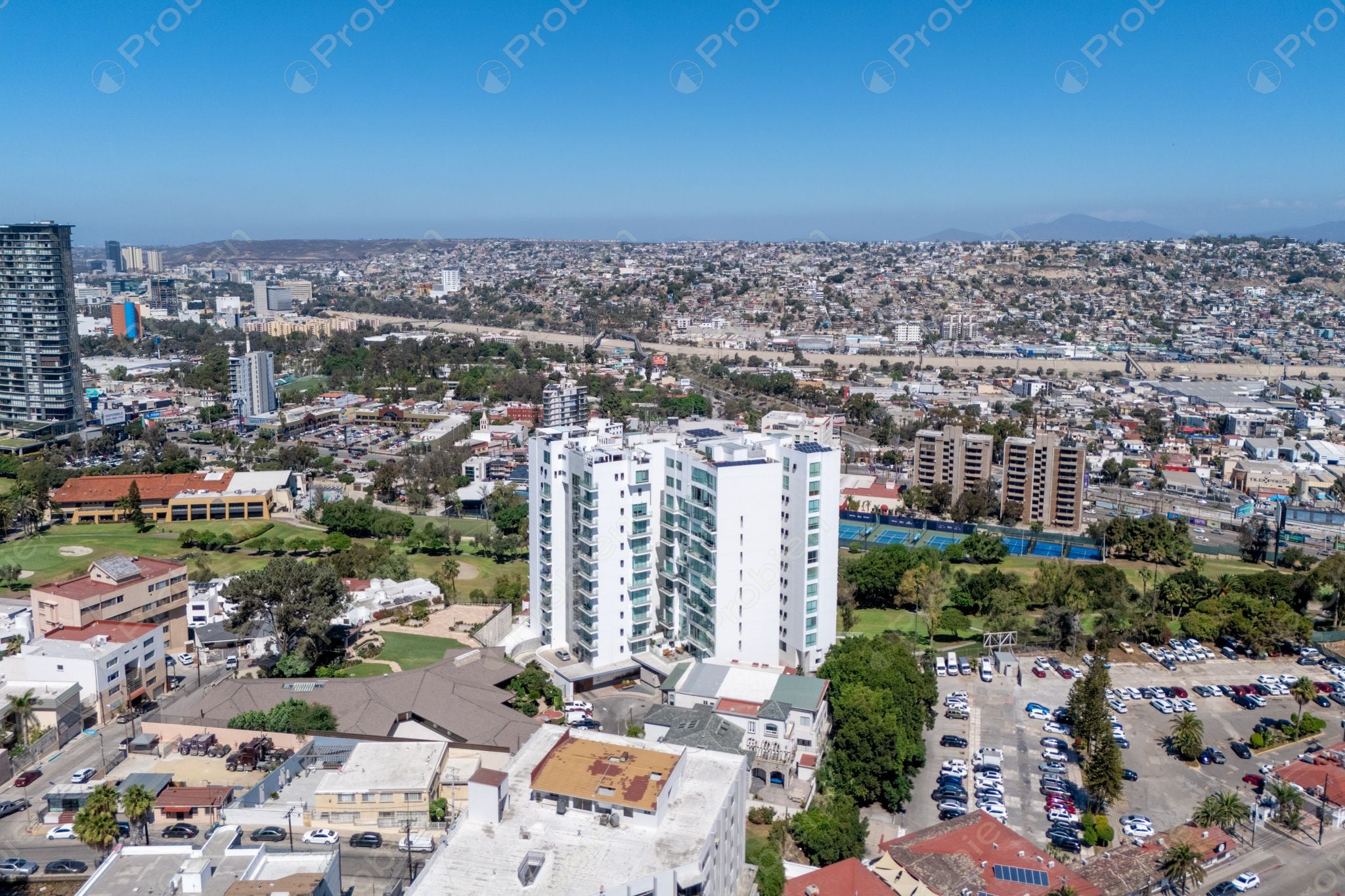 Departamento en renta en Horizonte Hipódromo frente al Campo Campestre de Tijuana - Foto 1 de 23