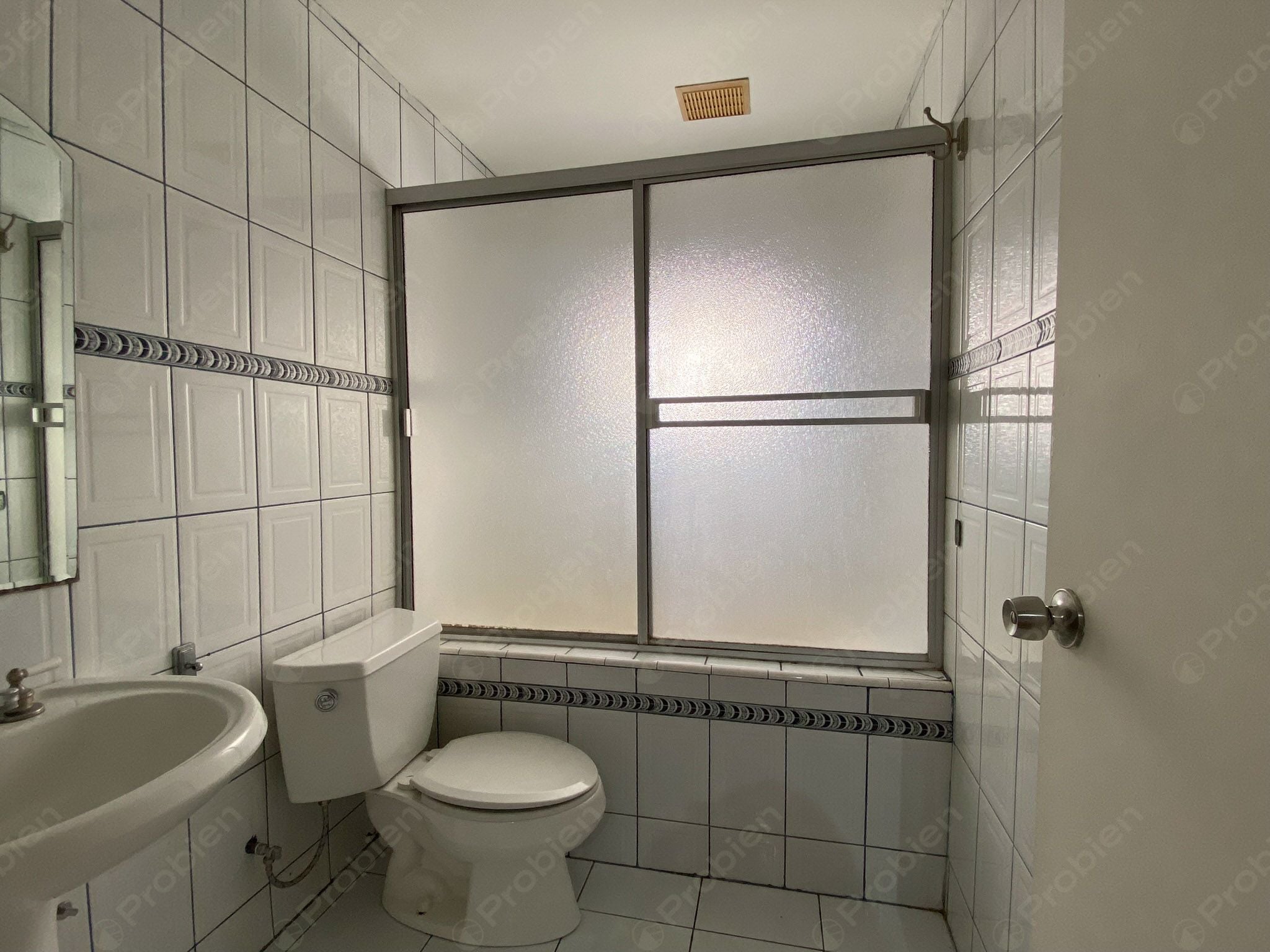 Casa en Venta - En Lomas Conjunto Residencial La Mesa - Foto 13 de 23