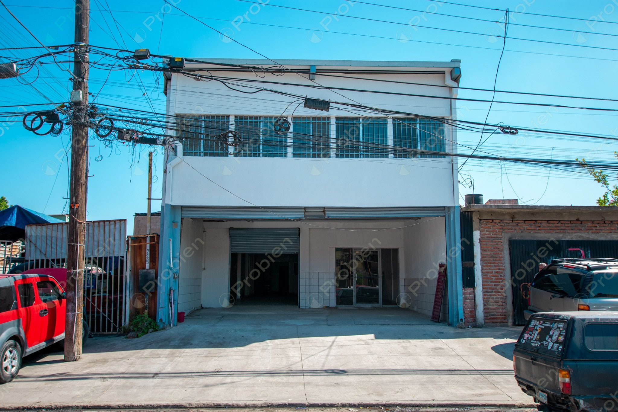 Bodega / Local en Renta sobre Vialidad Principal en Otay – 400 m² con Gran Potencial Comercial - Foto 1 de 16