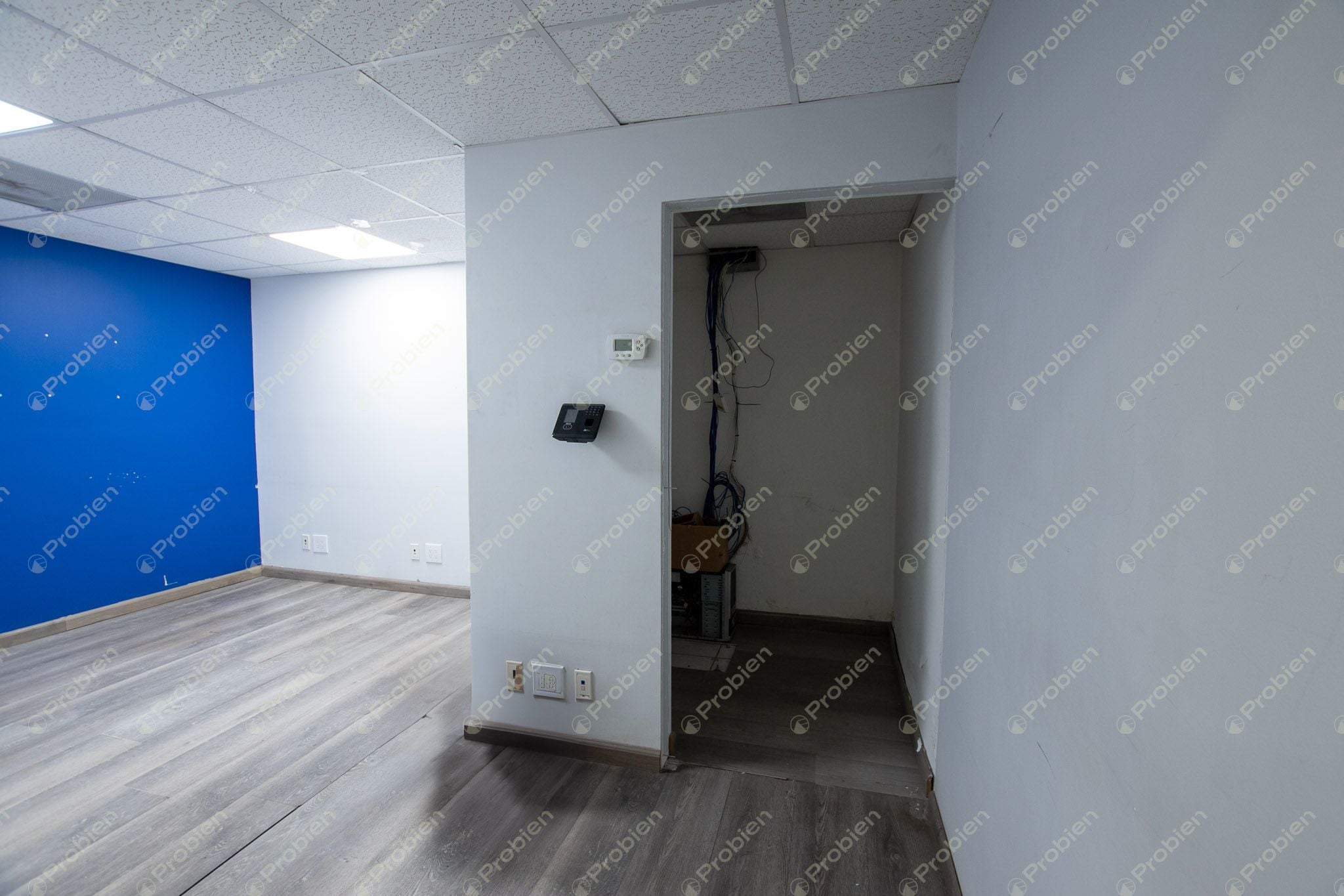 Oficina o Local Comercial En Venta / Renta en Zona Estratégica - 151 m² de Oportunidad - Foto 8 de 15