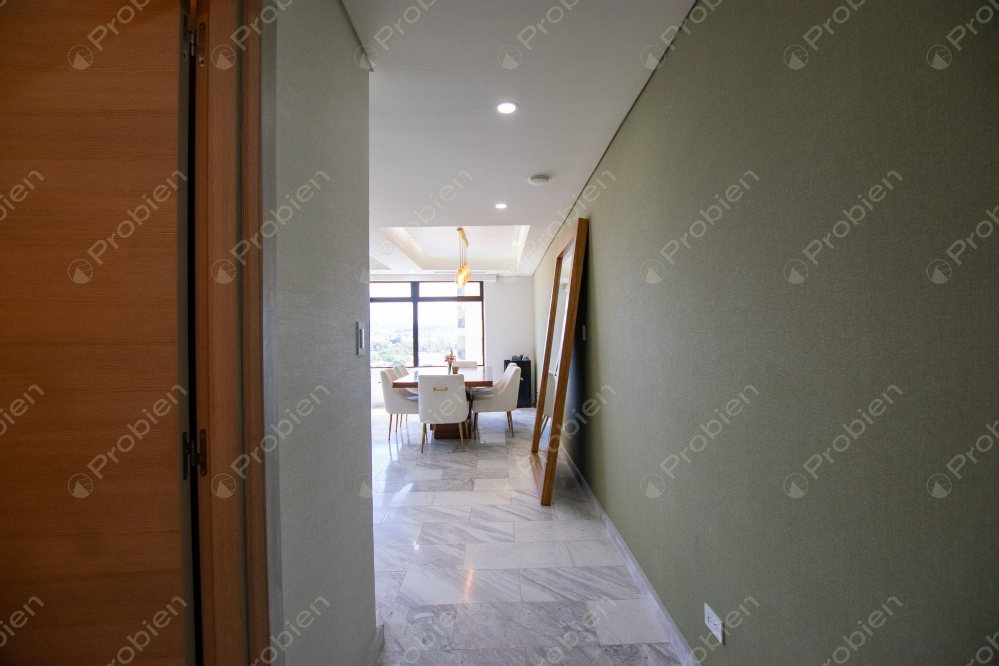 Departamento en venta en Torre Rubí New City, piso 8 amueblado y equipado en Zona Río Tijuana - Foto 9 de 32