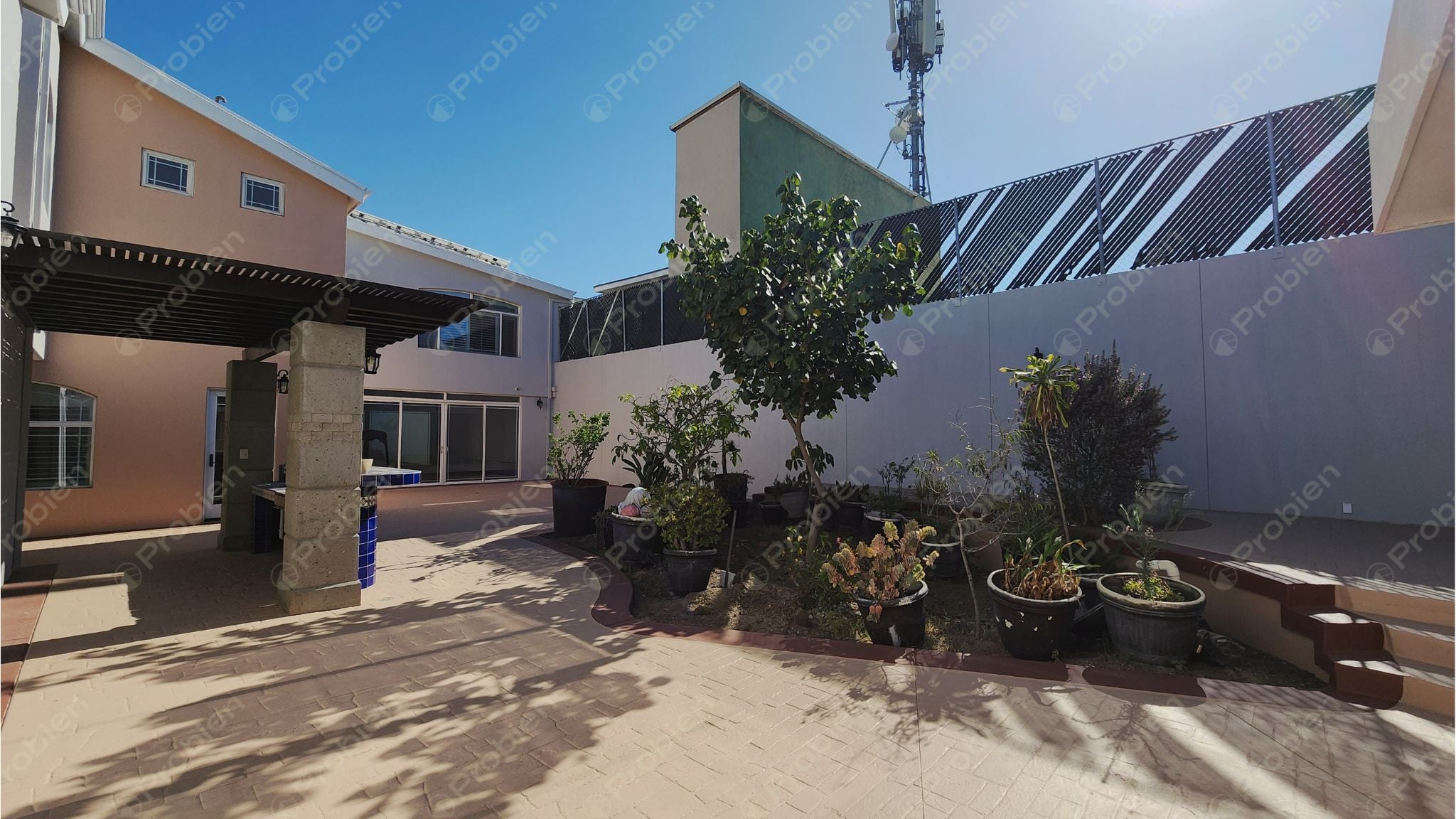 Casa en Venta en Las Palmas – Amplia, Remodelada y con Paneles Solares - Foto 30 de 33