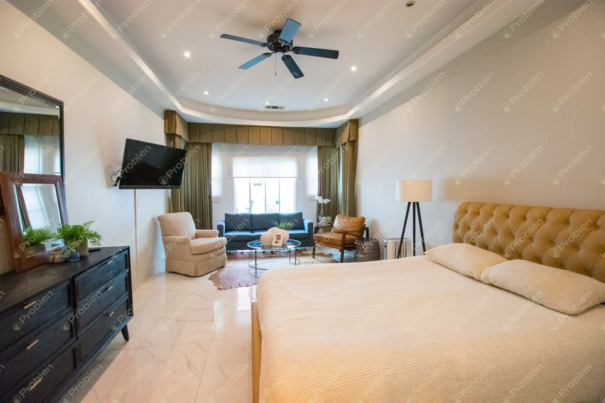 Hermosa Casa en Venta en Puerta de Hierro – Amplia, Iluminada y con Acabados de Lujo - Foto 26 de 40