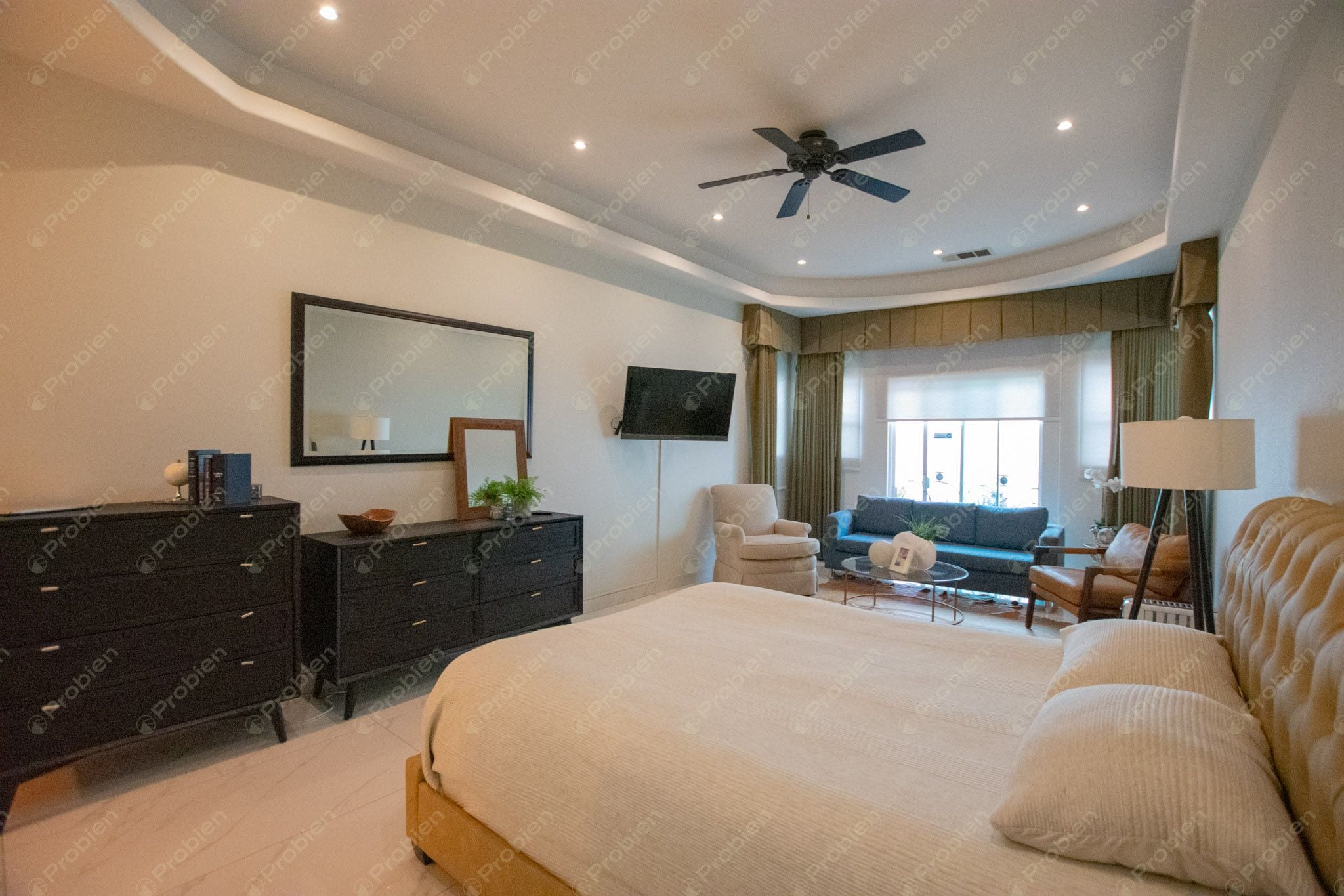 Hermosa Casa en Venta en Puerta de Hierro – Amplia, Iluminada y con Acabados de Lujo - Foto 27 de 40