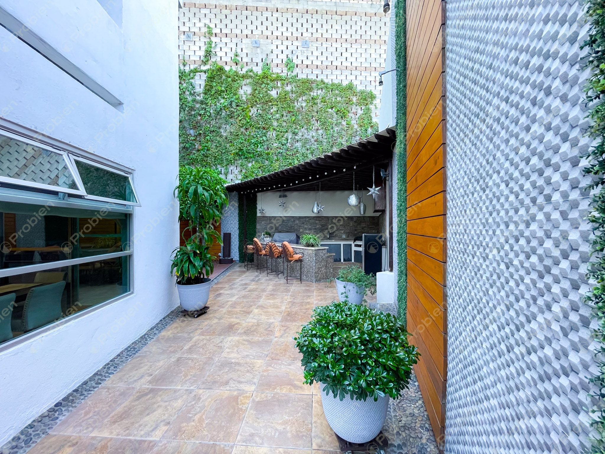 Casa en Venta en Jardines de Chapultepec – Privada del Nogal - Foto 3 de 32