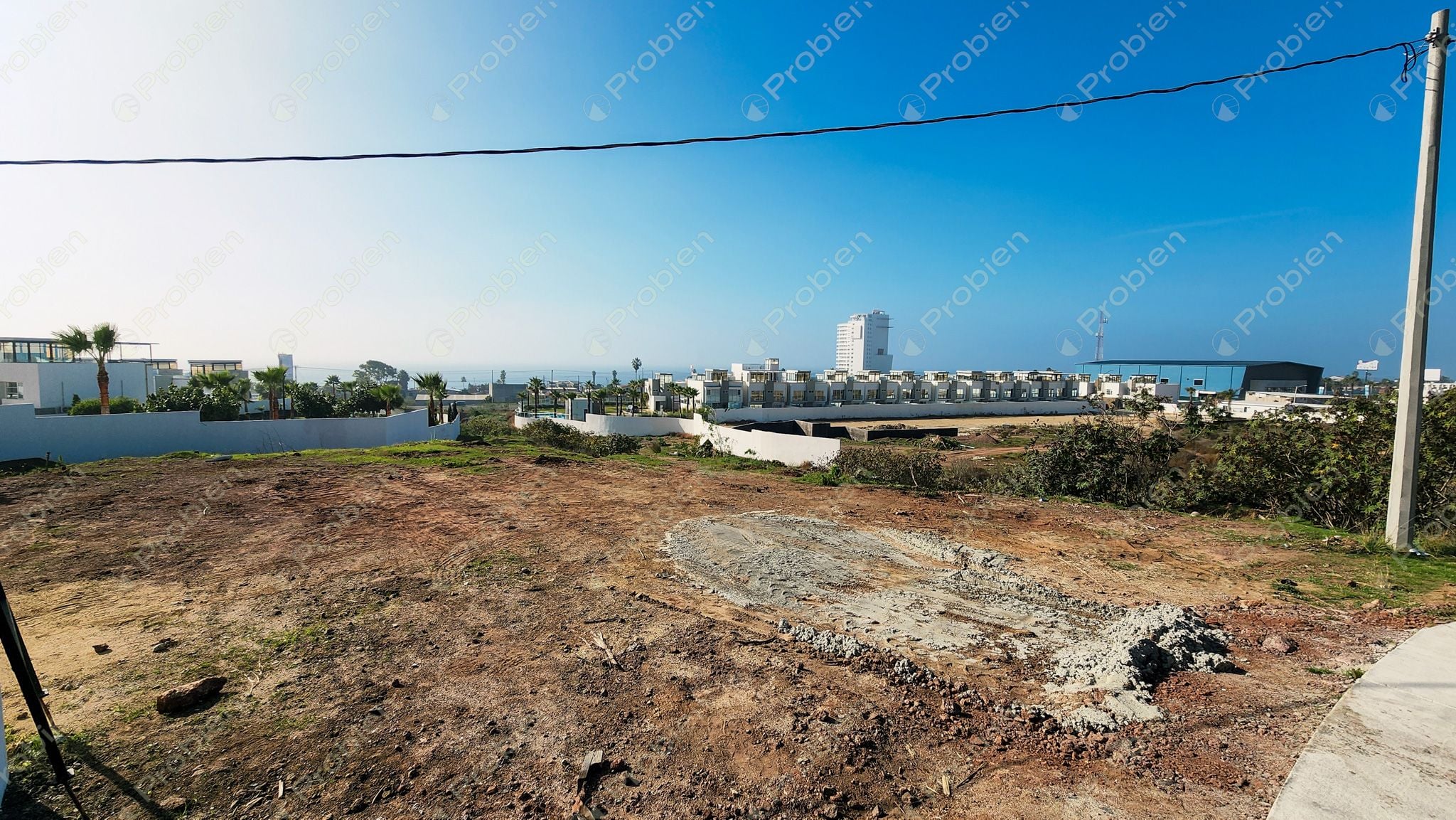 Terreno comercial en venta en Paseo La Cascada, La Cascada Residencial - Foto 2 de 8