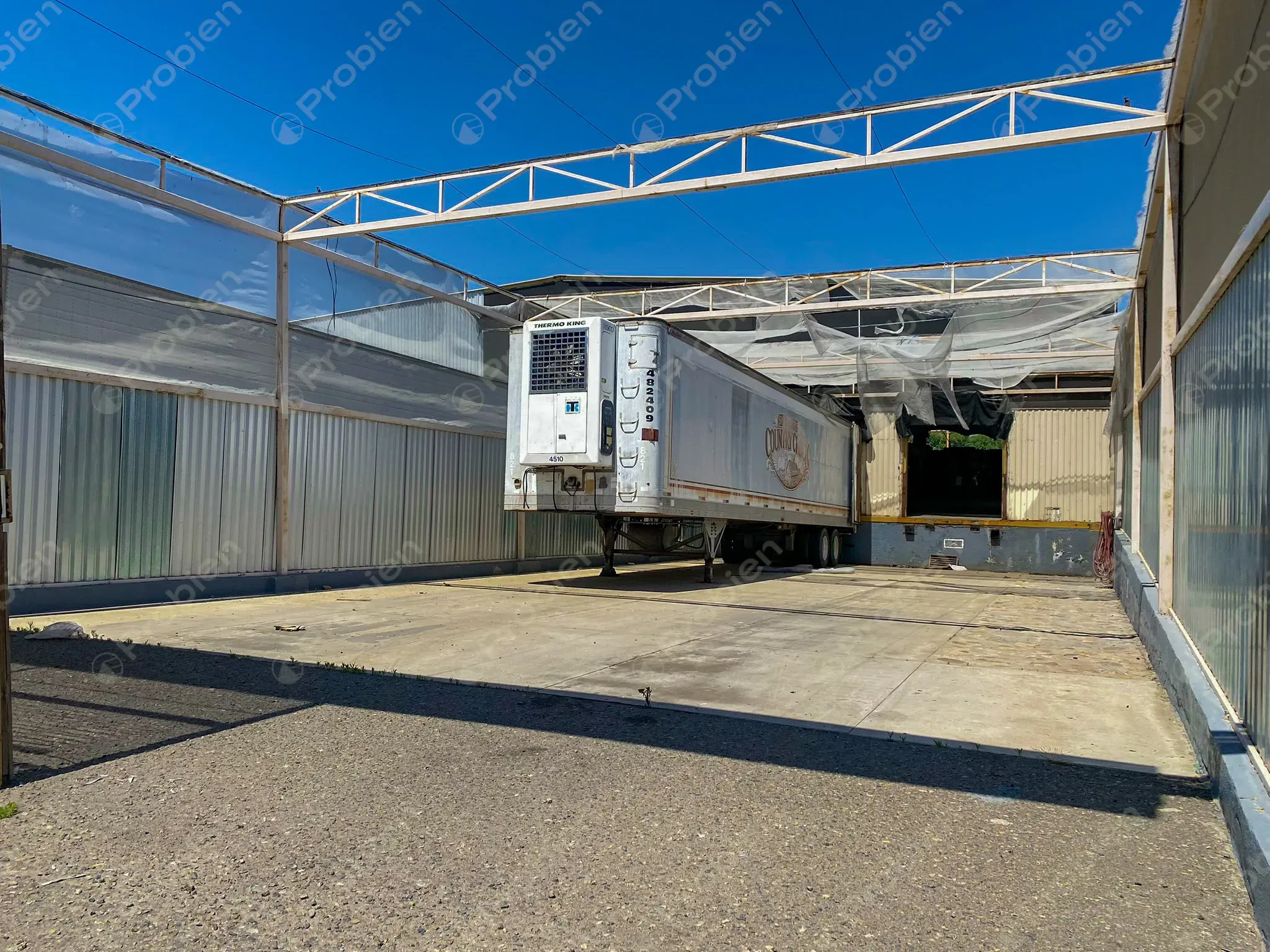 Bodega en Venta - En Valle de las Palmas - Foto 8 de 27