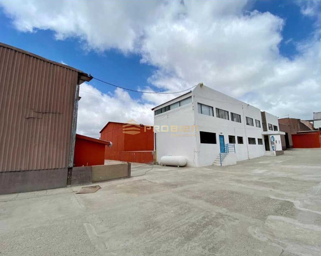 Bodega en Venta - En la Gloria - Foto 1 de 16