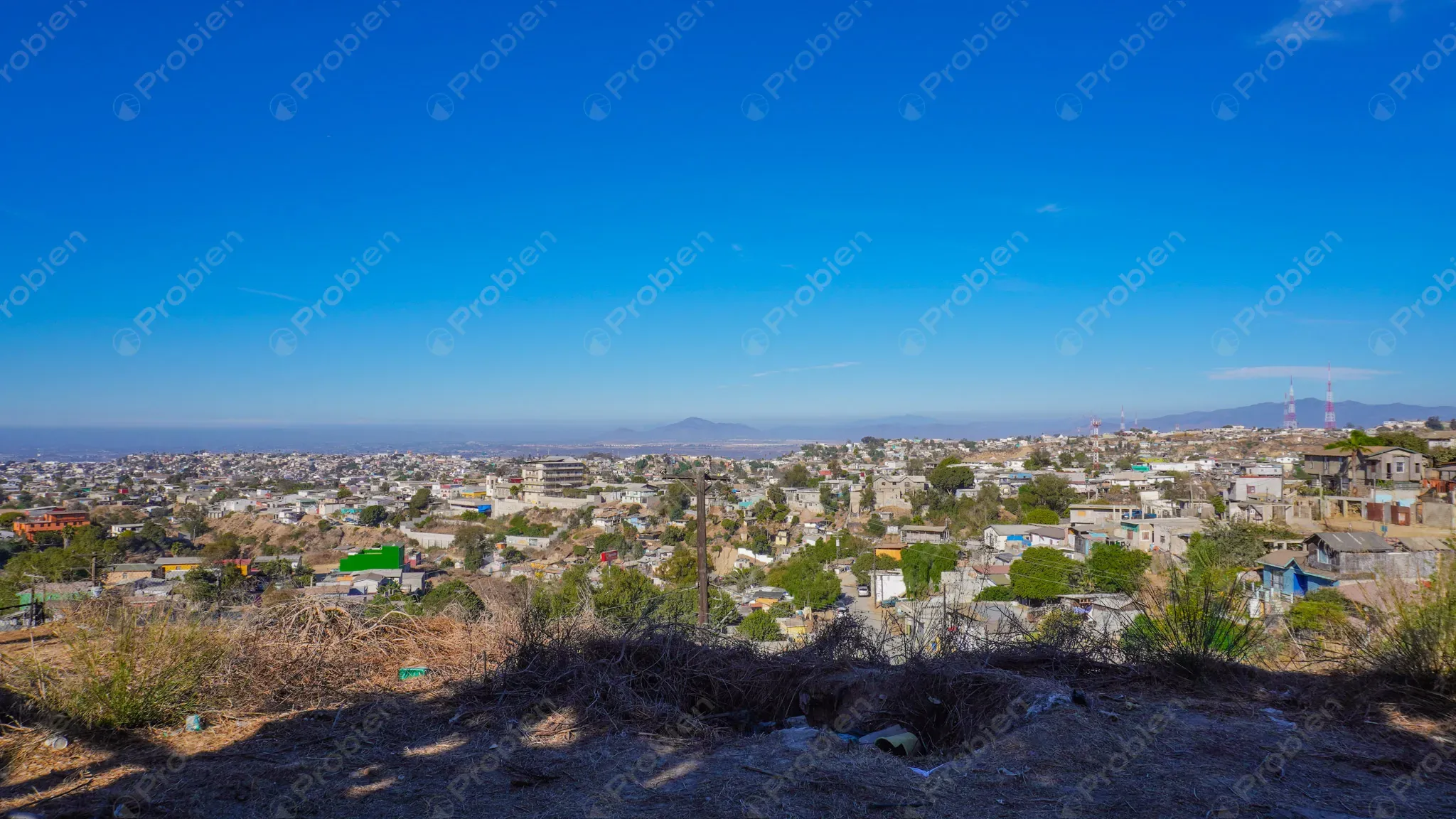 Terreno Comercial en Venta - En Pedregal de Santa Julia - Foto 5 de 8