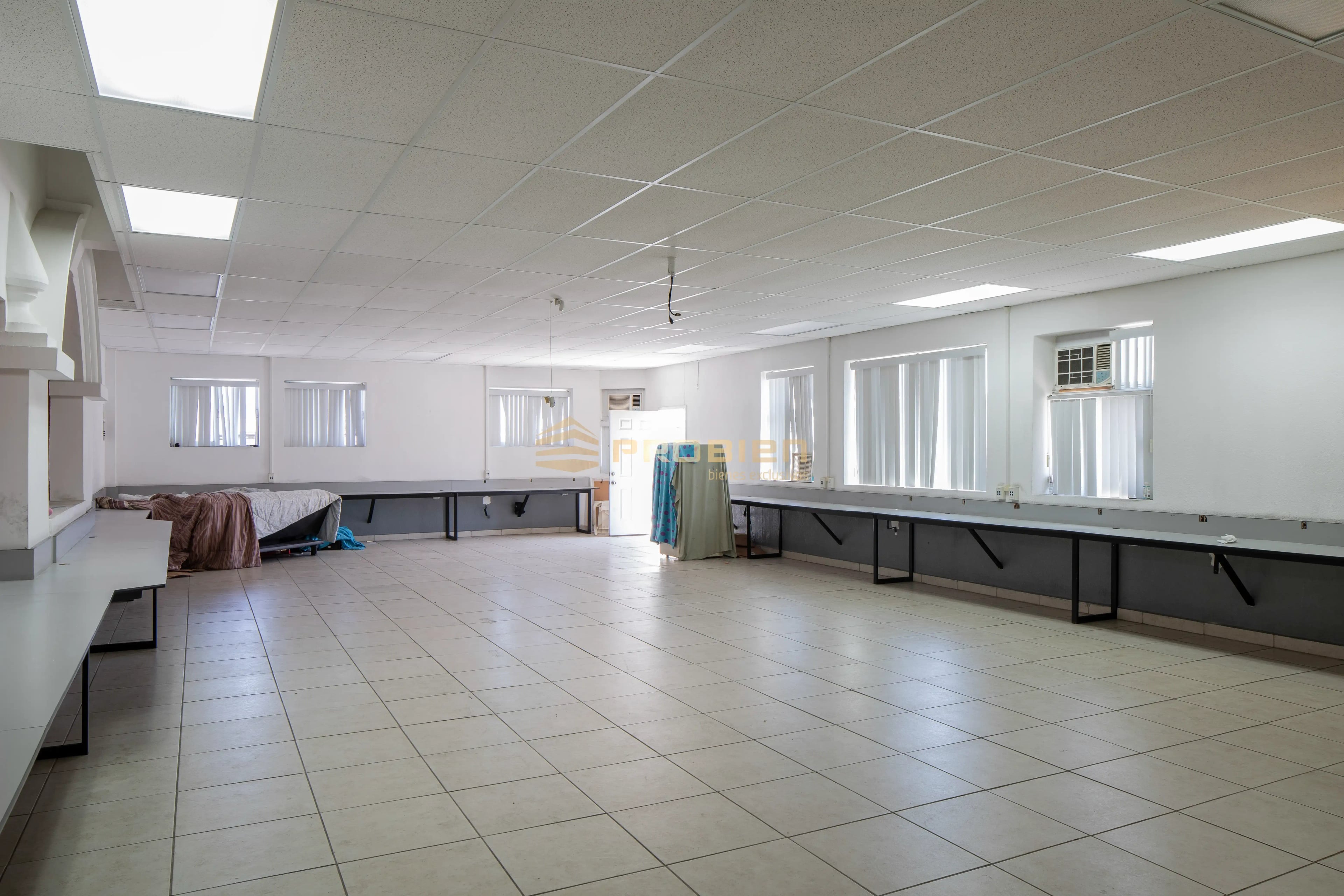 Edificio en venta en Zona Platino(Nuevo Precio) - Foto 3 de 15