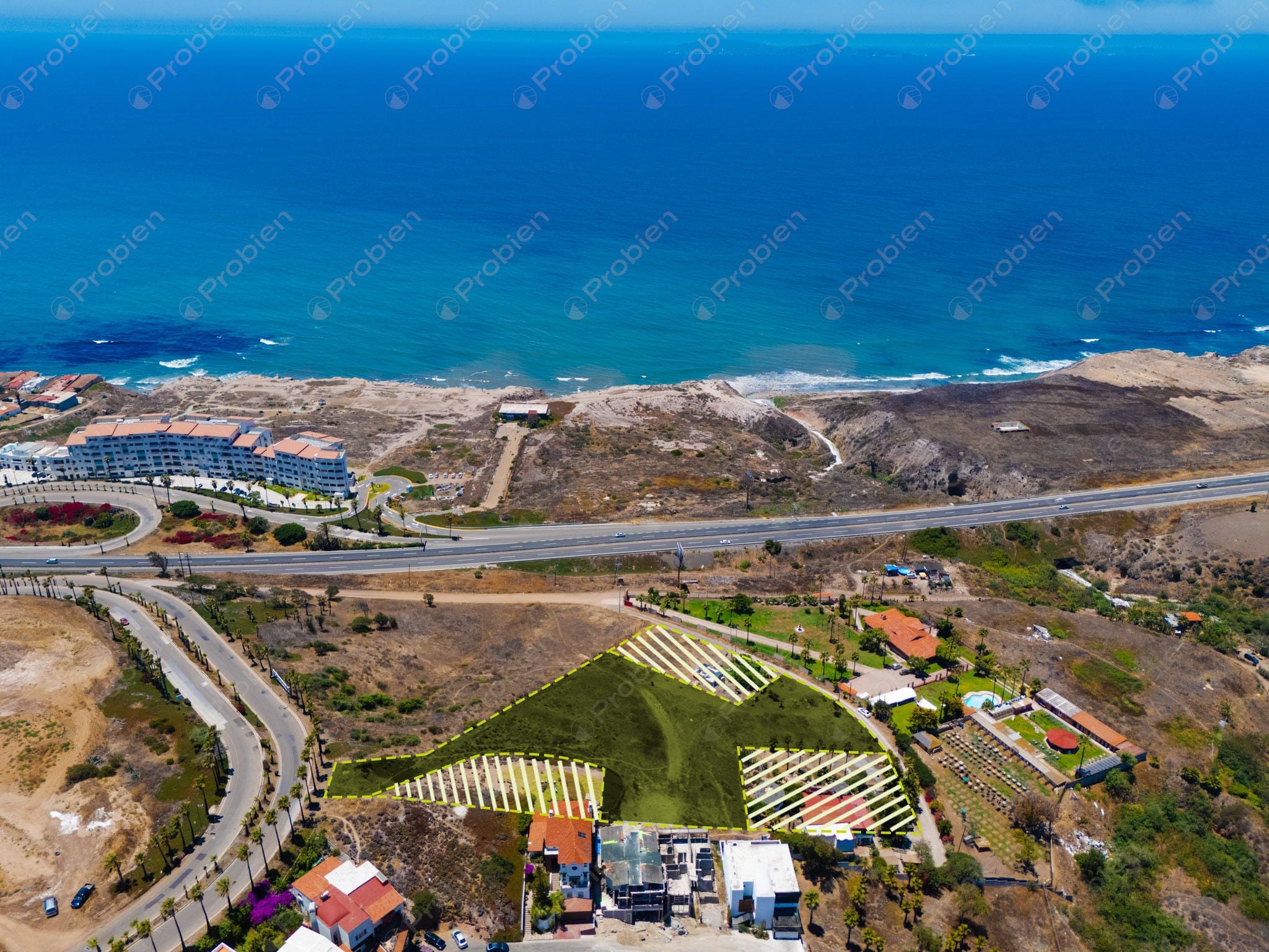 Terrenos en Venta con Vista al Mar a un costado de Real del Mar – 1,480 m² c/u para Desarrollo Residencial - Foto 1 de 5