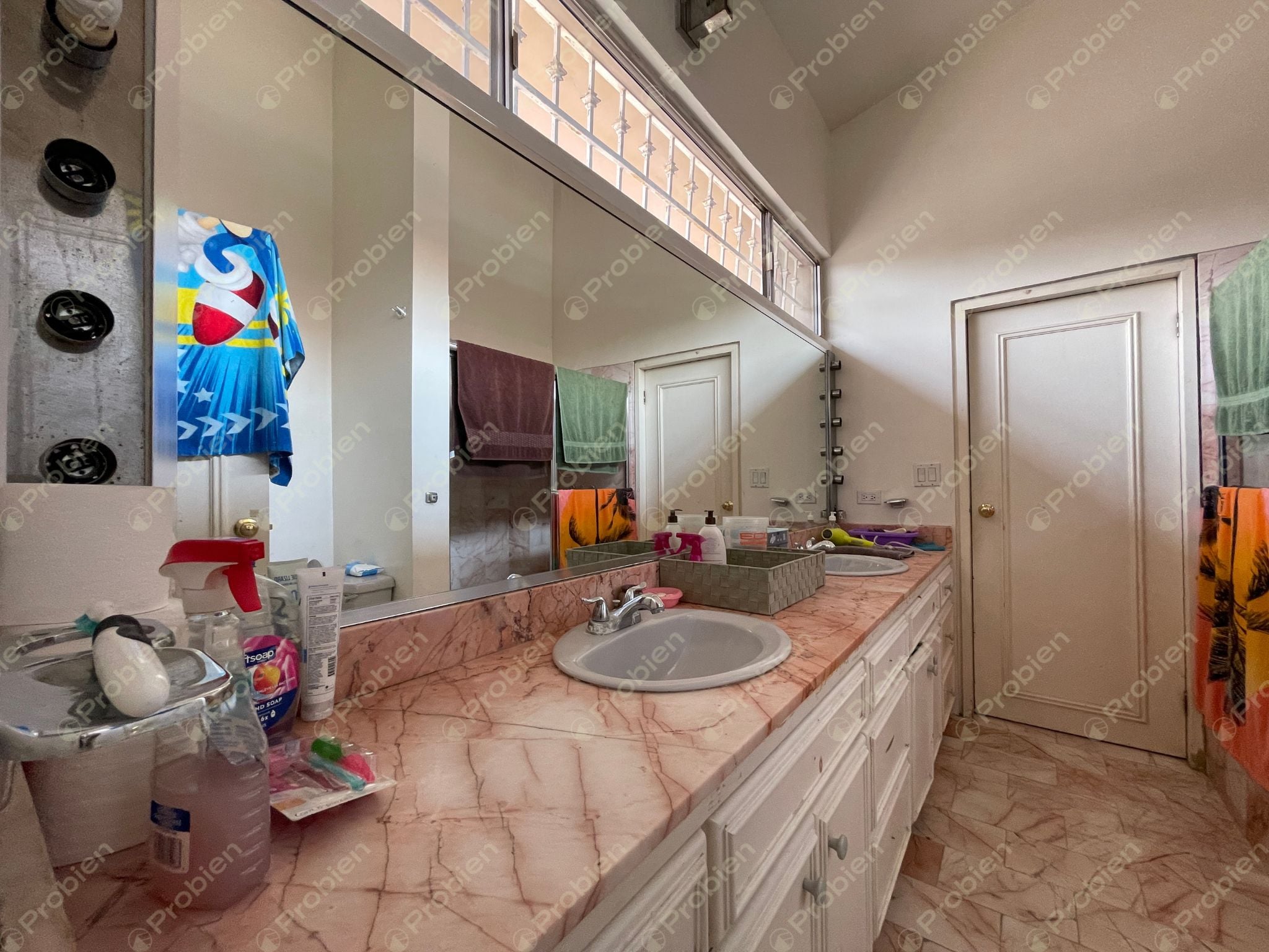 Casa en Venta en Boulevard Las Américas | Amplios Espacios para Remodelar a tu Gusto - Foto 17 de 17