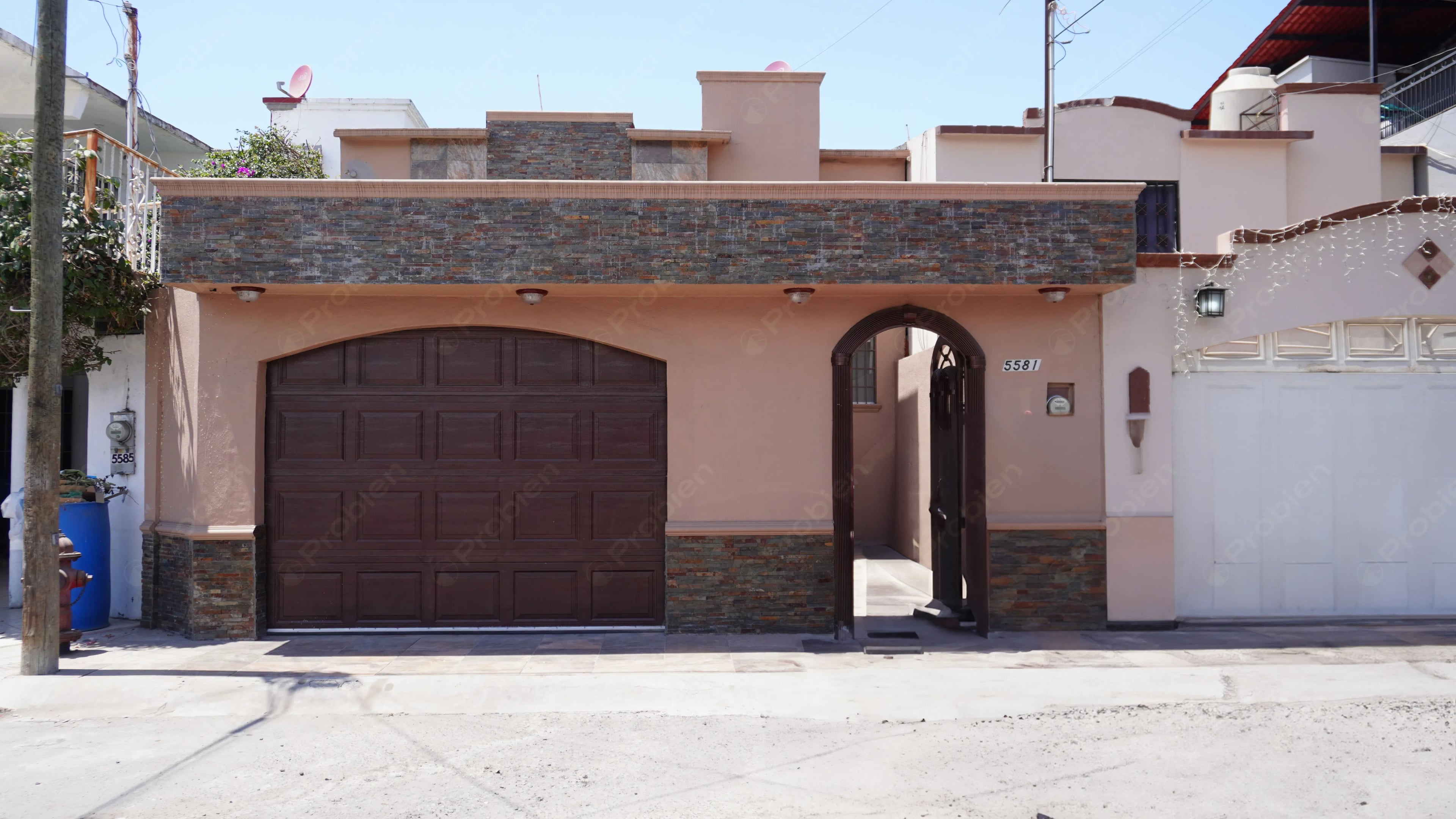 Casa en Venta  - Blvd Casa Blanca - Foto 1 de 10