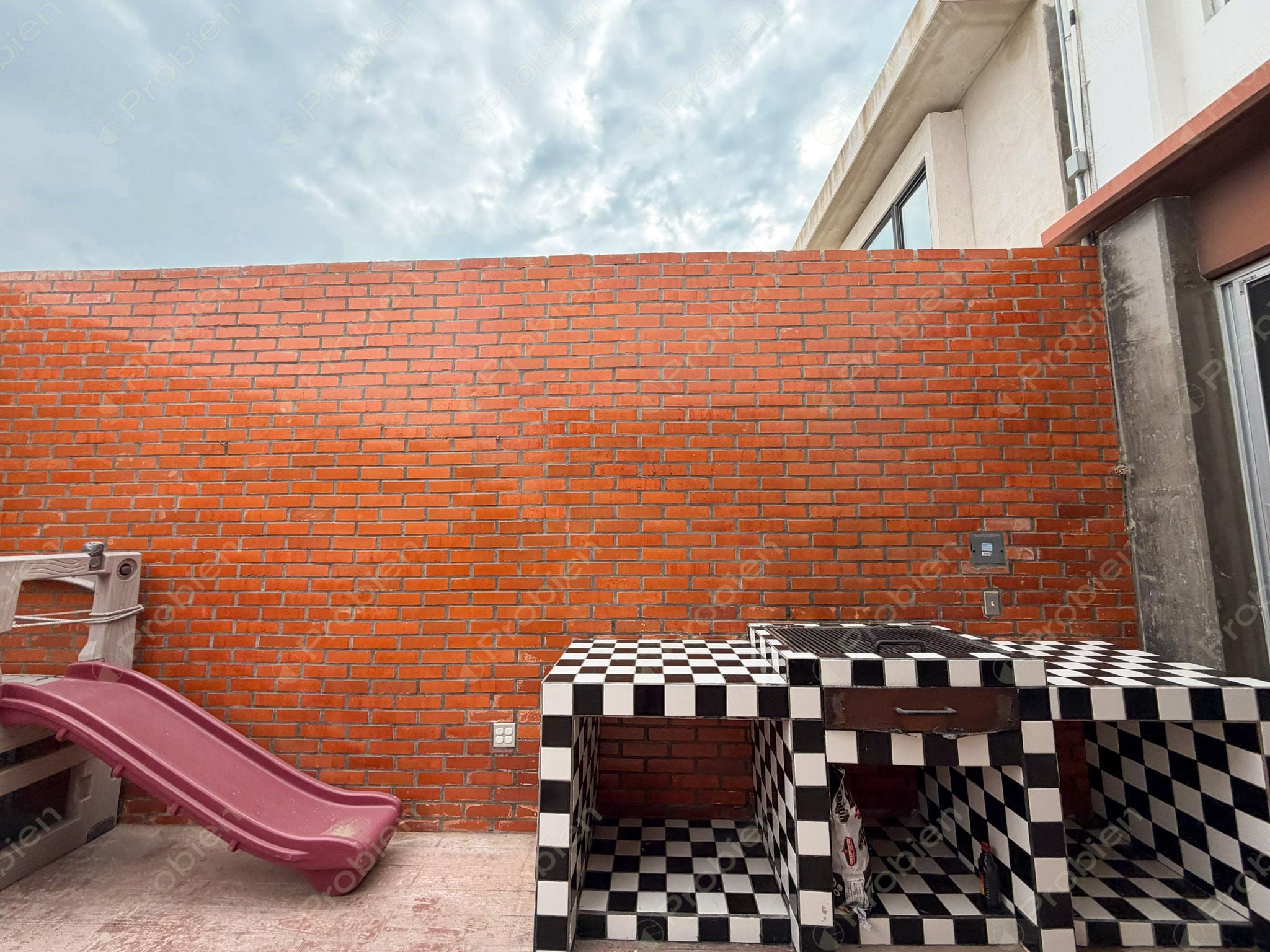 Casa en venta en Real del Mar Sección Brisas, residencia de 3 niveles cerca del mar en Tijuana - Foto 23 de 24