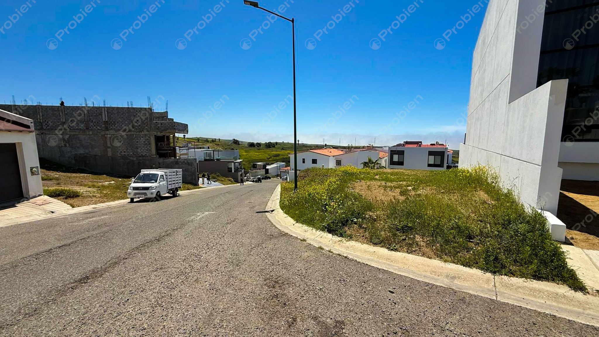 Terreno en Venta en Esquina – Real del Mar, Gran Plusvalía y Ubicación Estratégica - Foto 2 de 6