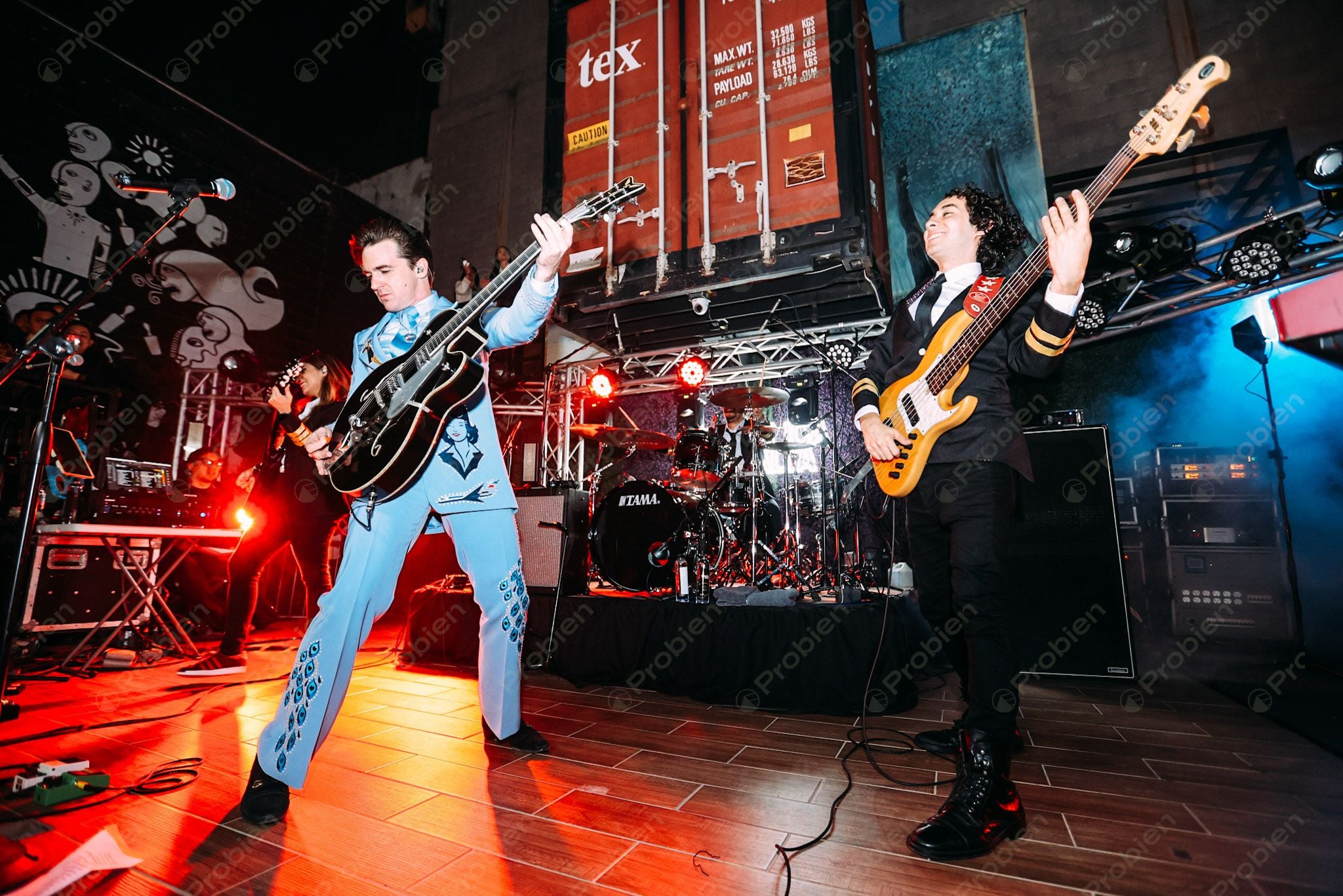 Traspaso de Negocio Mixto en Zona Río – Beer Garden, Food Court y Foro de Eventos - Foto 12 de 13