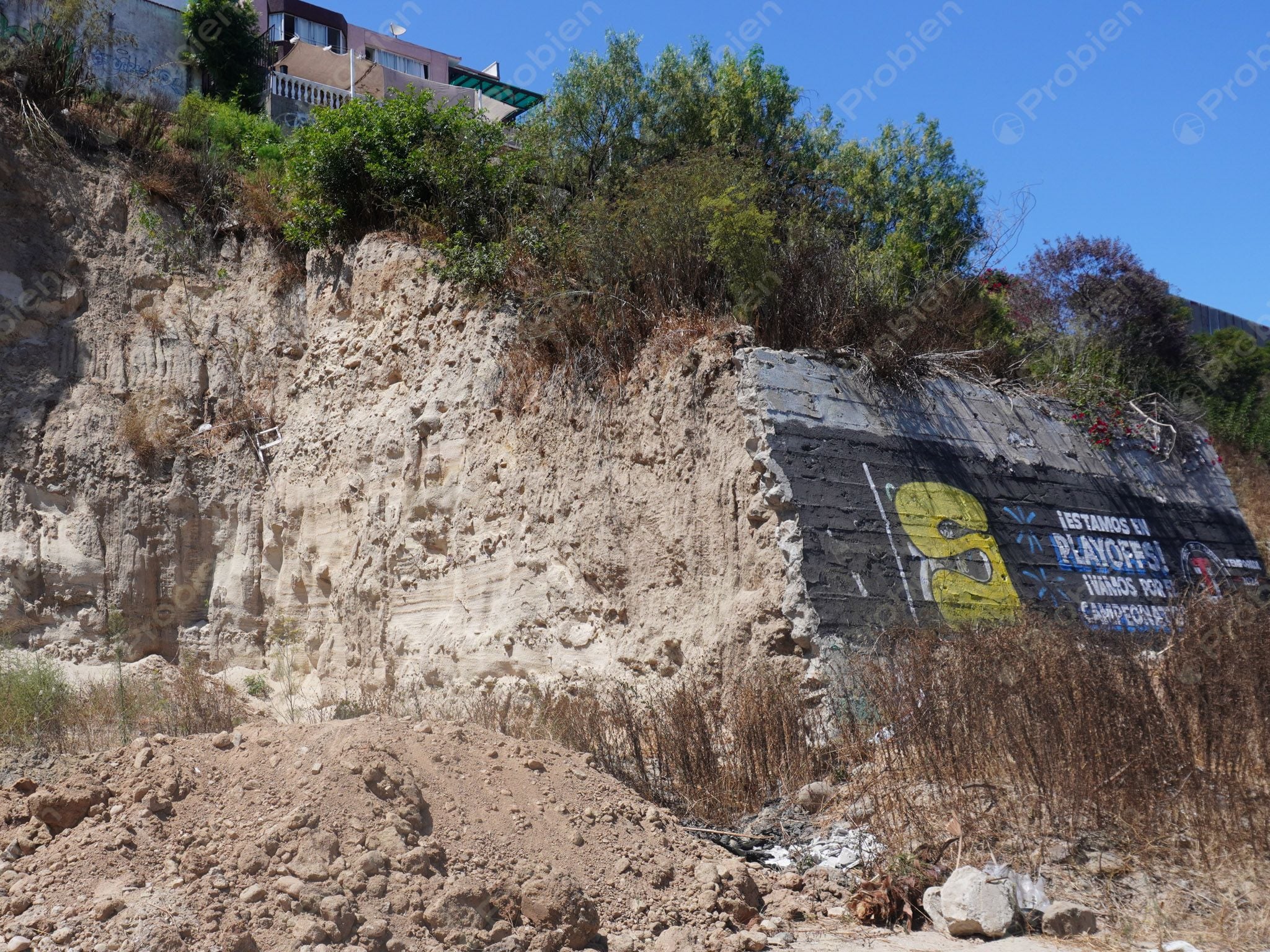 Terreno Comercial en Venta - Blvd Fundadores  - Foto 1 de 5