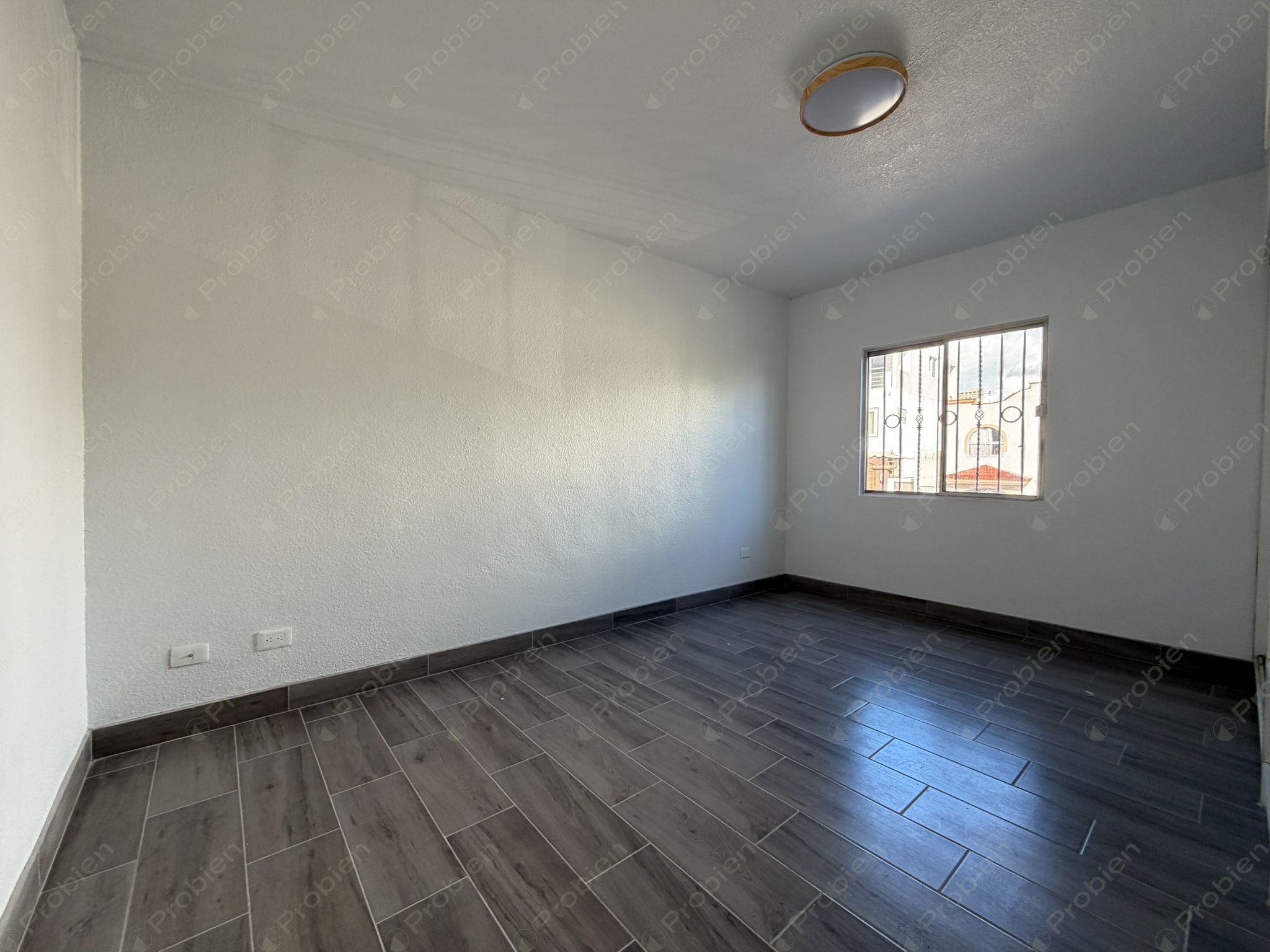 Casa en venta de 2 recámaras en Residencial Agua Caliente - Foto 15 de 25