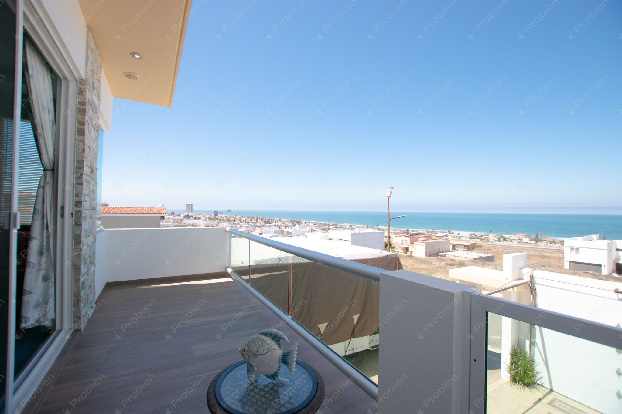 Casa en venta cercana al mar en Residencial San Marino - Foto 18 de 23