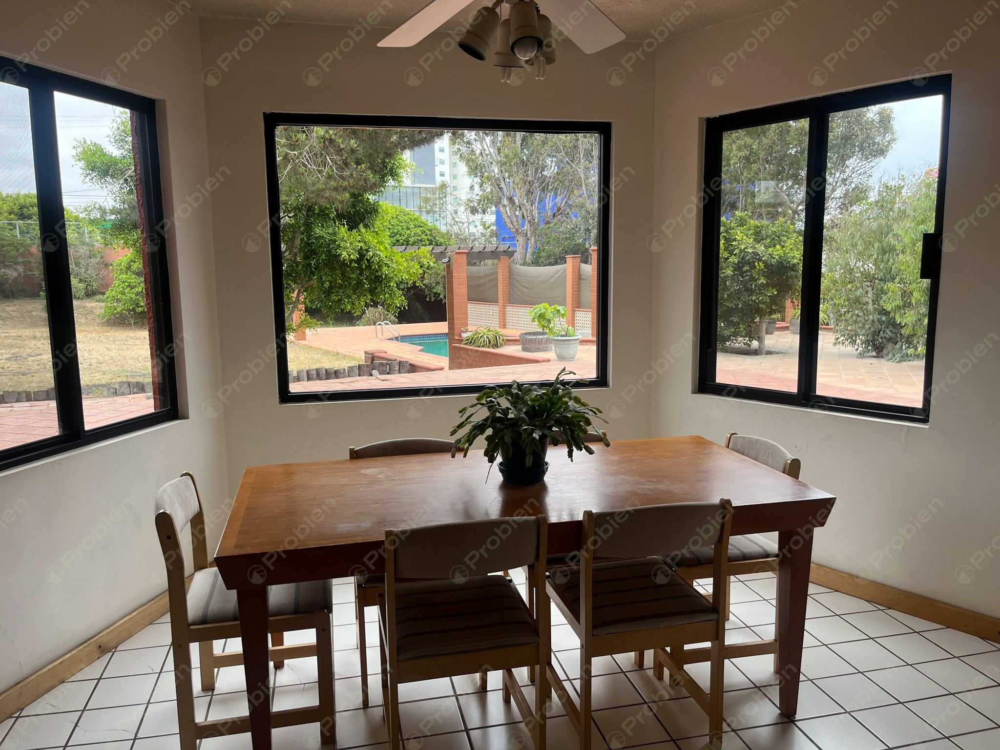 Hermosa Residencia en Venta en Playas de Tijuana – 940 m² de Construcción - Foto 17 de 29