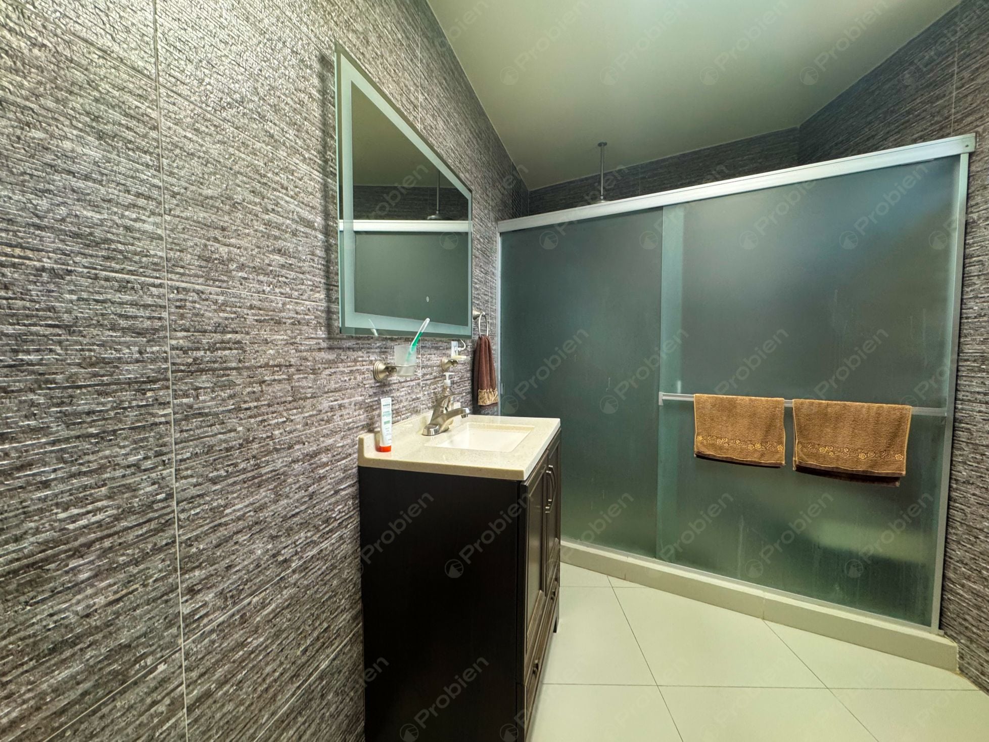 Casa Colonial en Venta en Playas de Rosarito – 460 m² de Terreno  - Foto 15 de 15